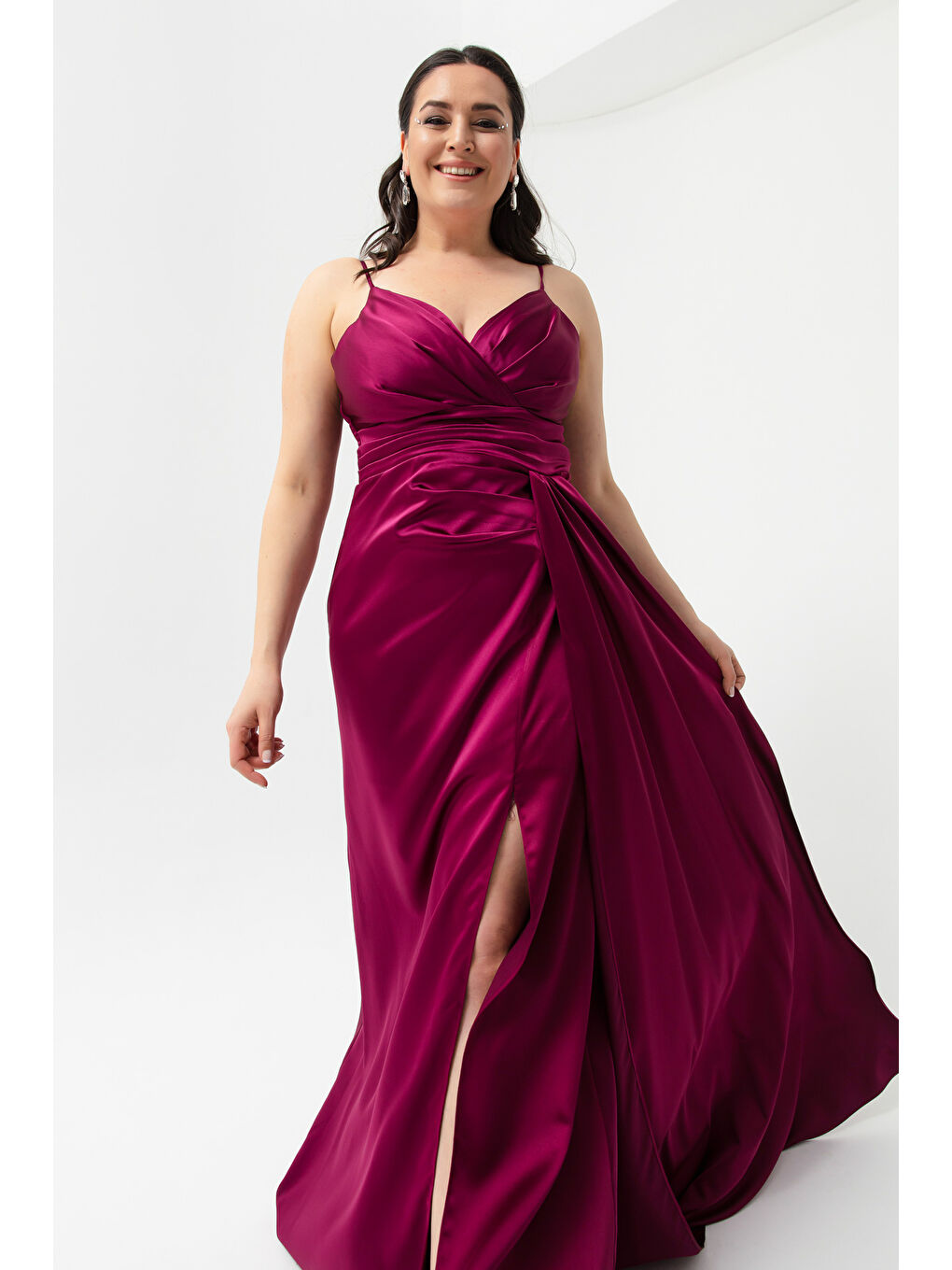 Kadın Mürdüm Büyük Beden Uzun Saten Abiye Elbise & Mezuniyet Elbisesi-2