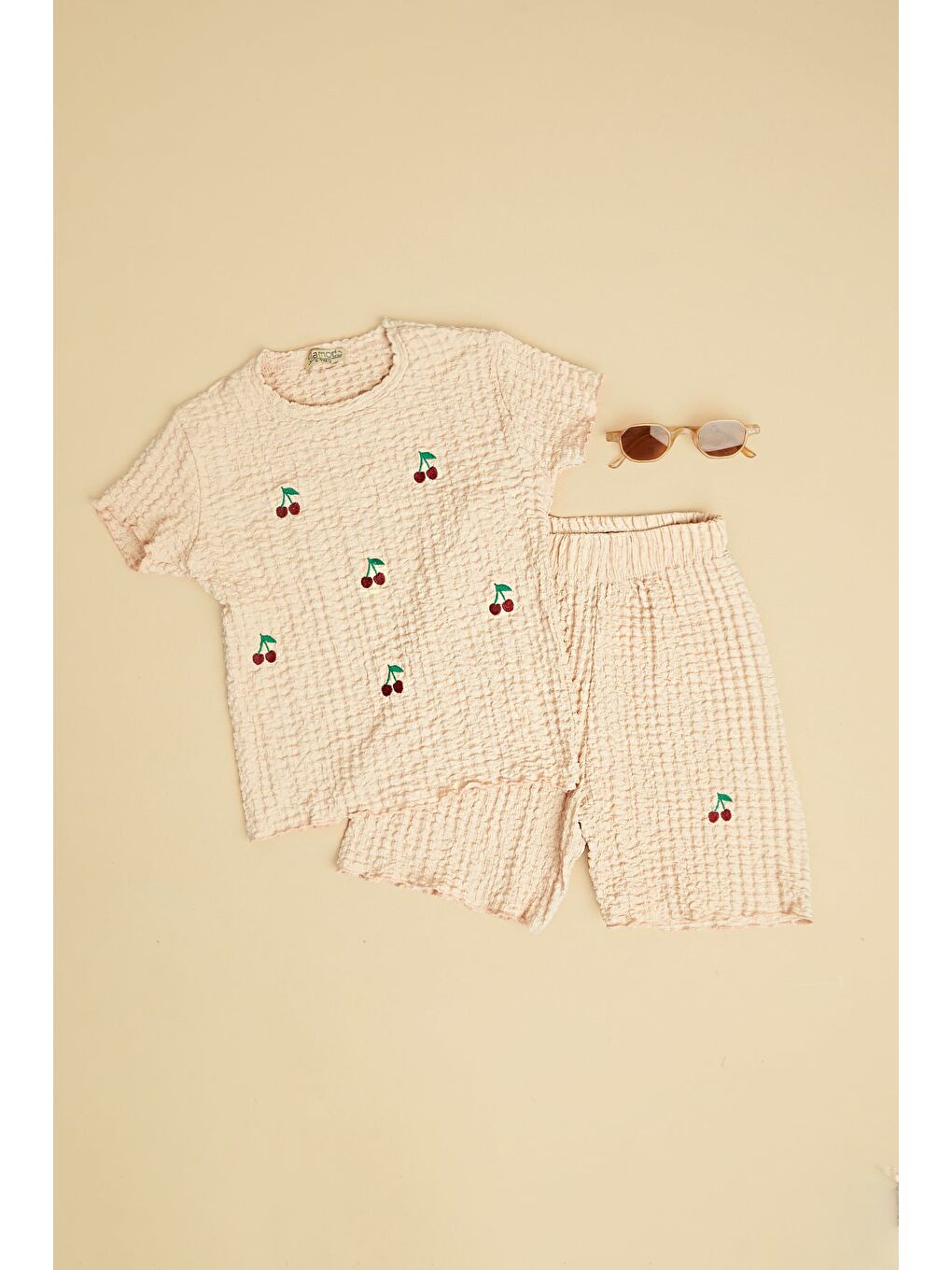 Bej Kiraz Nakışlı Dokulu Şortlu Kız Çocuk 2 Li Takım
