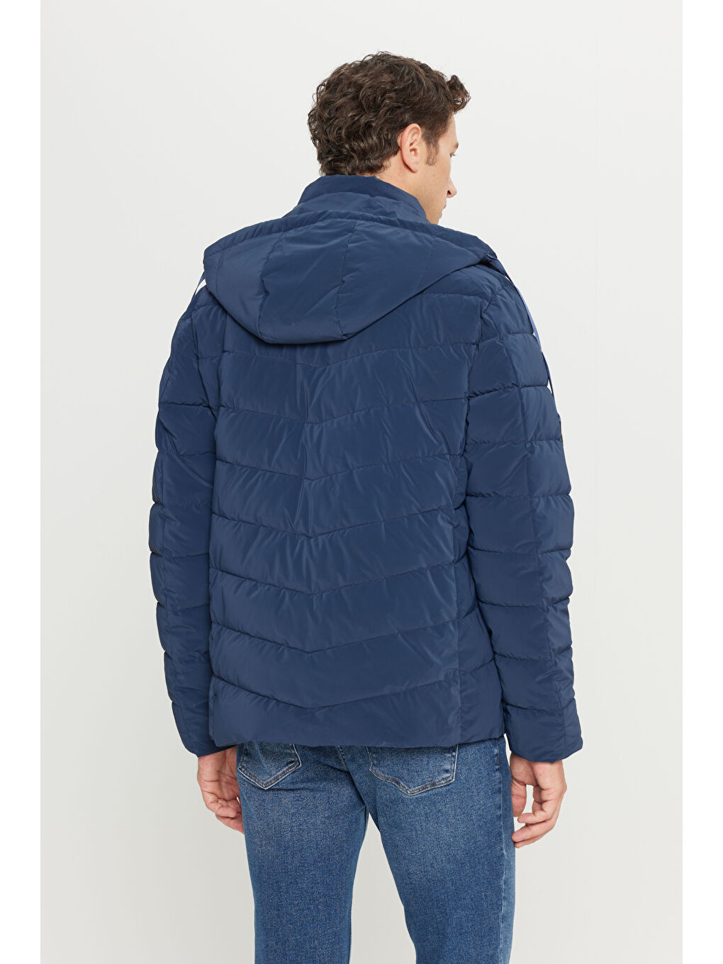 Erkek Lacivert Standart Fit Normal Kesim Dik Yaka Kapüşonlu Yan Cepli-5