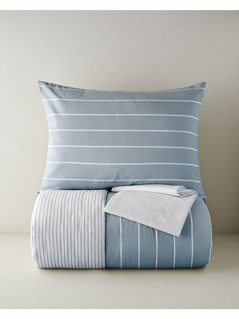 Timeless Line Kolay Ütülenir Tek Kişilik Nevresim Takımı 160x220 cm Açık Mavi