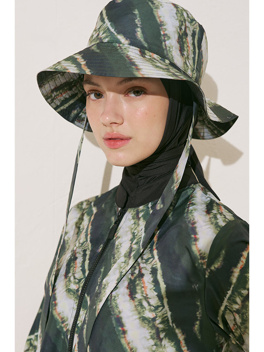 Fermuarlı 3'Lü Tesettür Mayo Takım Batik Yeşil-3