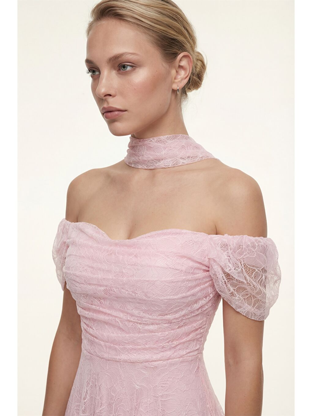 Pembe Kadın Pudra Dar Kalıp Kayık Yaka Dantelli Midi Söz Nişan Nikah Abiye-1