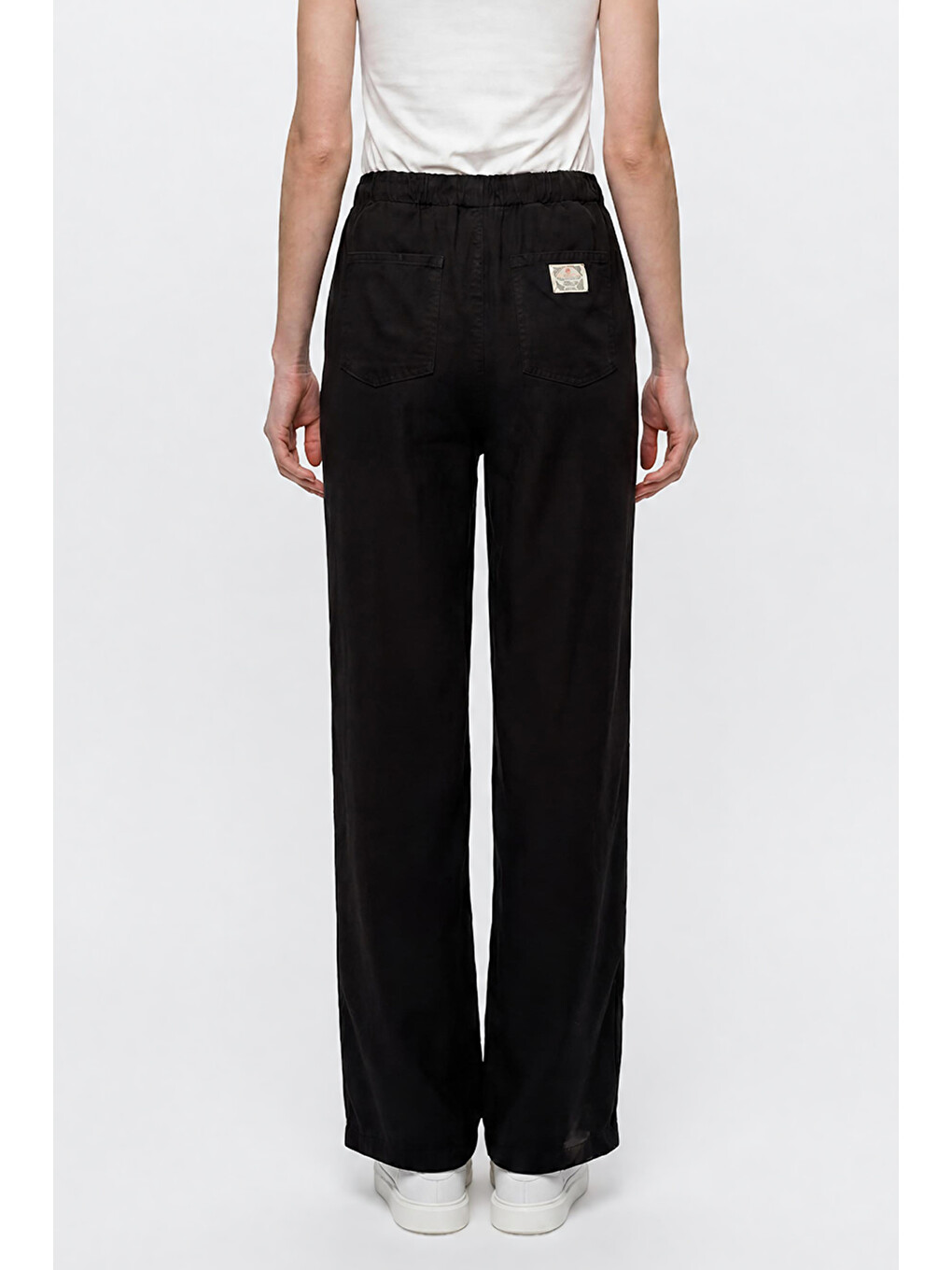 Siyah Yumuşak Dokulu Wide Leg Cepli Esnek Pantolon-4