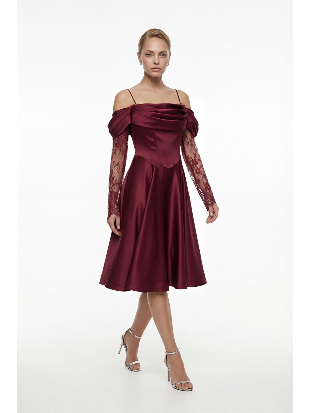Kadın Bordo Dar Kalıp Dantel Detaylı Midi Söz Nişan Nikah Abiye Elbise