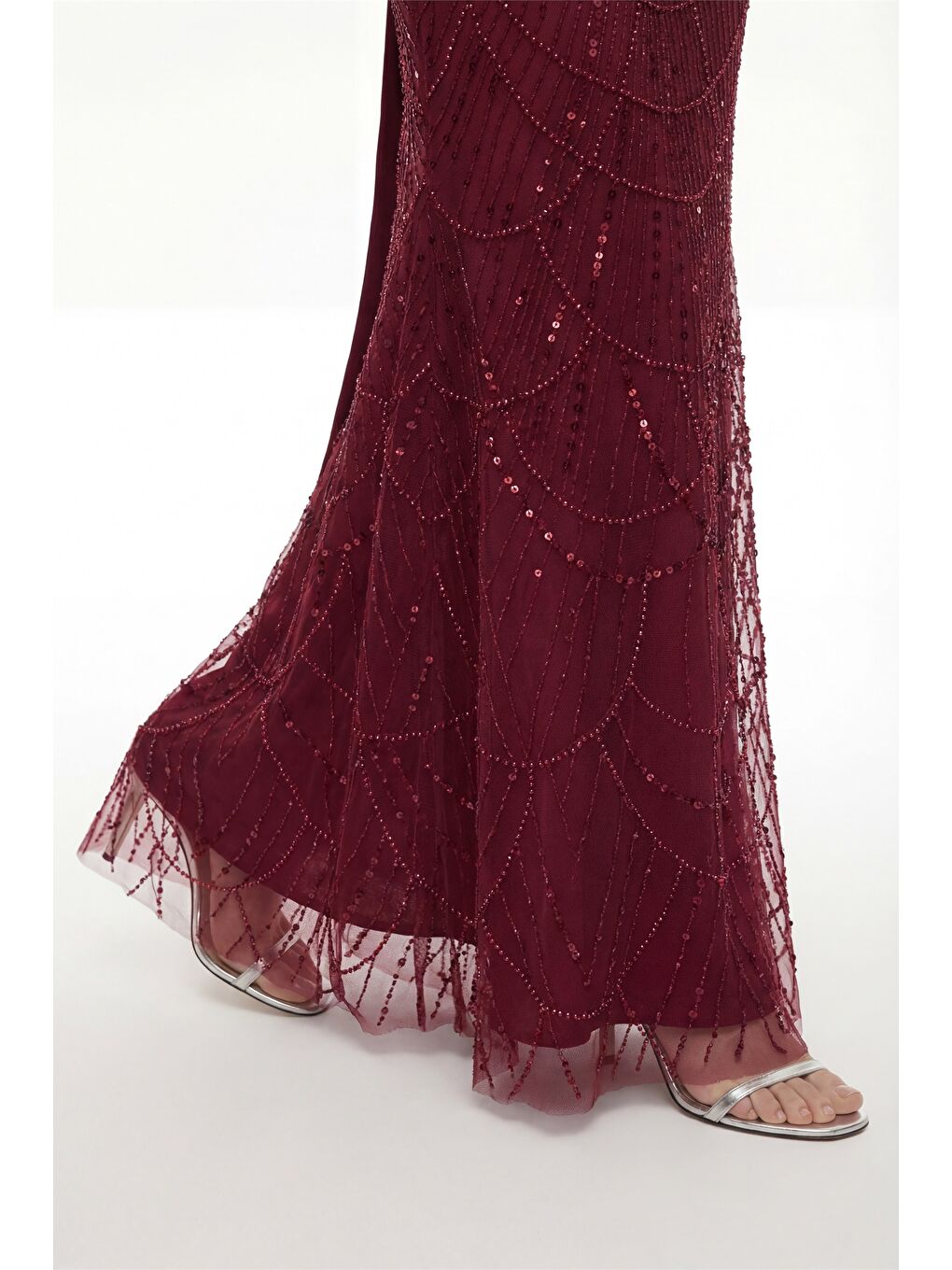 Kadın Bordo Dar Kalıp Straplez Taşlı Uzun Balık Abiye-3