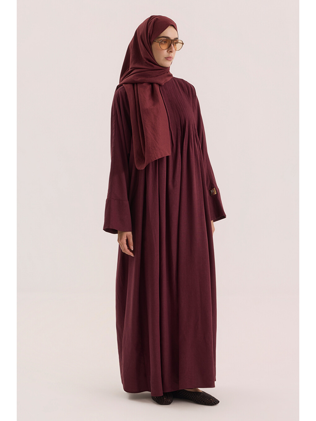 Nervür Detaylı Keten Abaya Bordo-1