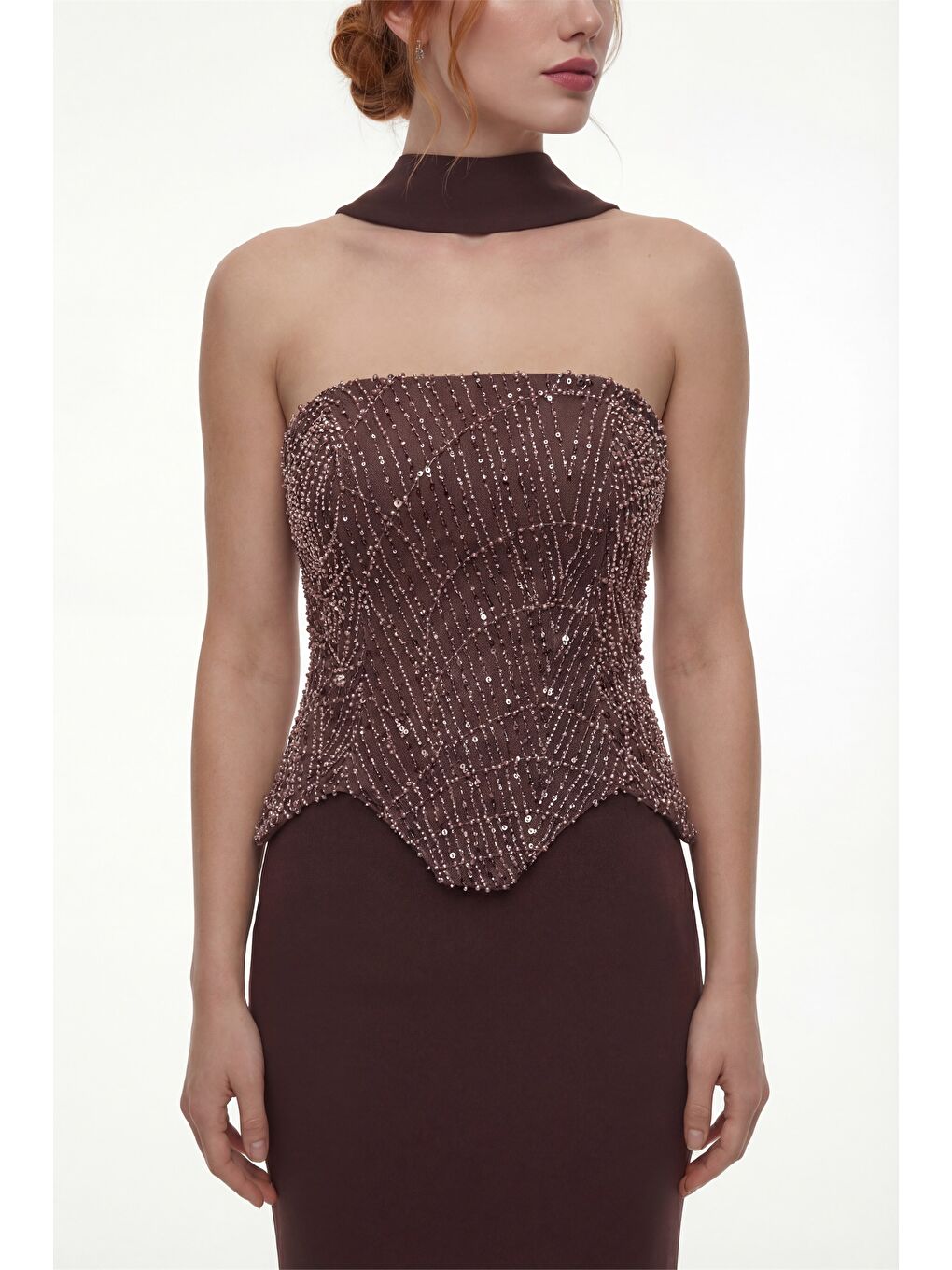 Kadın Kahverengi Dar Kalıp Straplez Taşlı Uzun Balık Abiye-2