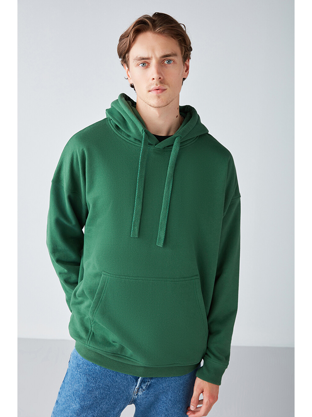 Steve Erkek Yumusaçık Kumaşlı Kordonlu Oversize Kapüşonlu Kanguru Cepli Yeşil Sweatshirt-1