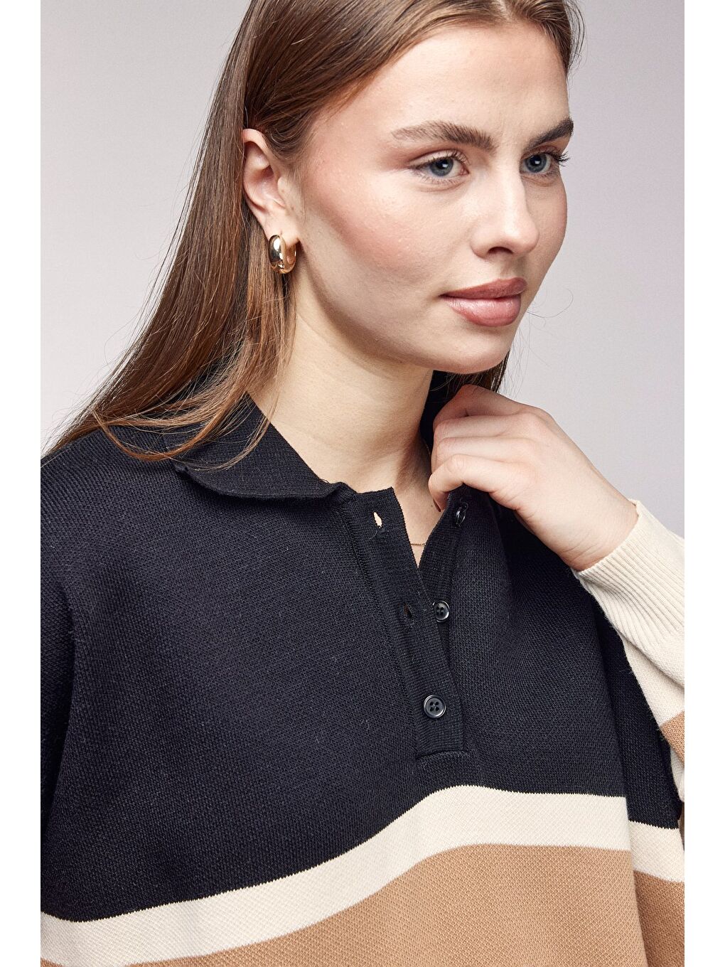 Siyah Renk Bloklu Çizgili Polo Yaka Oversize Kazak-3