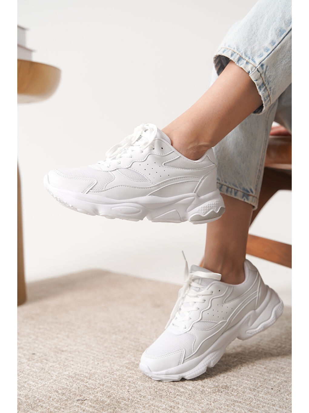 Beyaz D0168 Günlük Ortopedik Kadın Sneaker Spor Ayakkabı-2