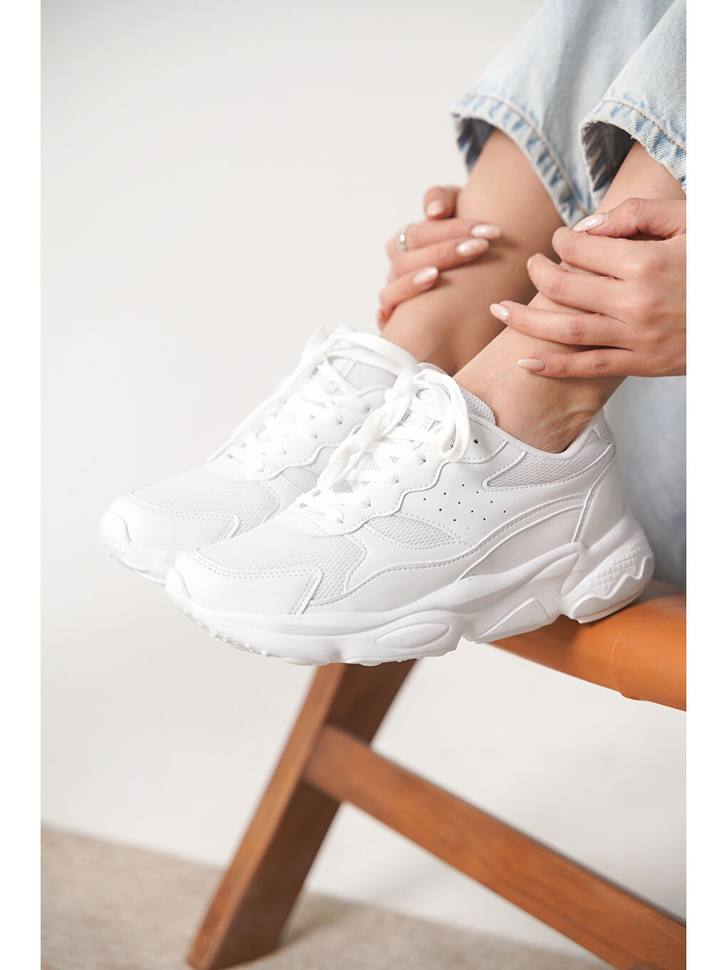 Beyaz D0168 Günlük Ortopedik Kadın Sneaker Spor Ayakkabı-3