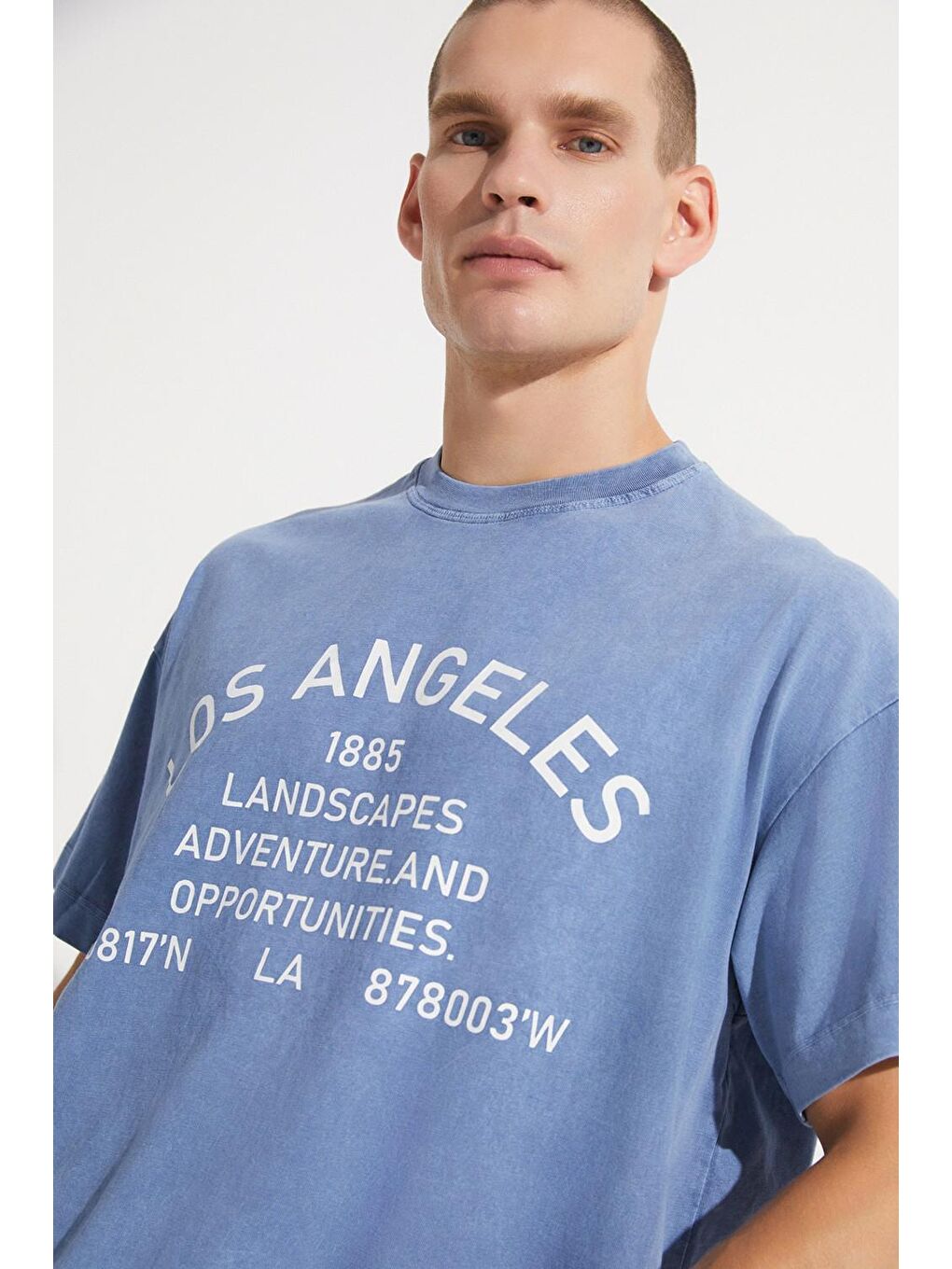 İndigo Erkek Oversize Kalıp  Bisiklet Yaka Tişört