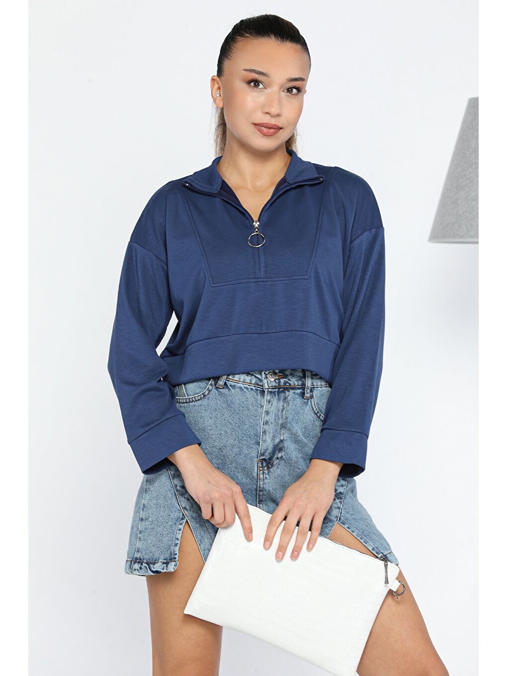 GÜLSELİ Lacivert Oysho Kumaş Fermuar Detaylı Kadın Crop Top Sweatshirt - 1