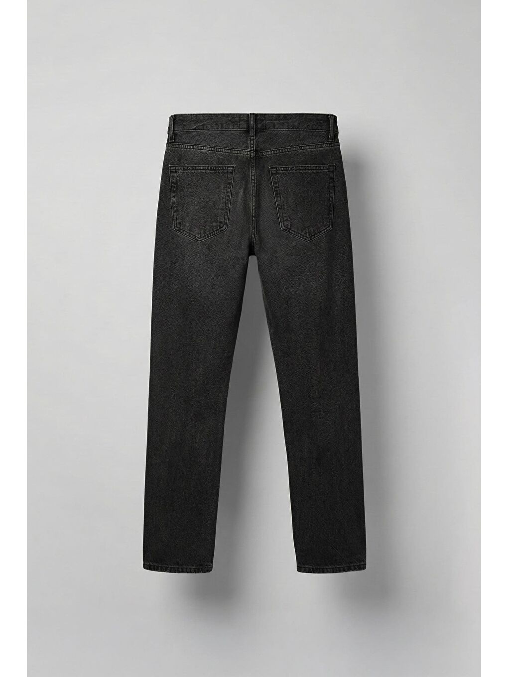 Erkek Relaxed Straight Fit Basic Jean Siyah-1