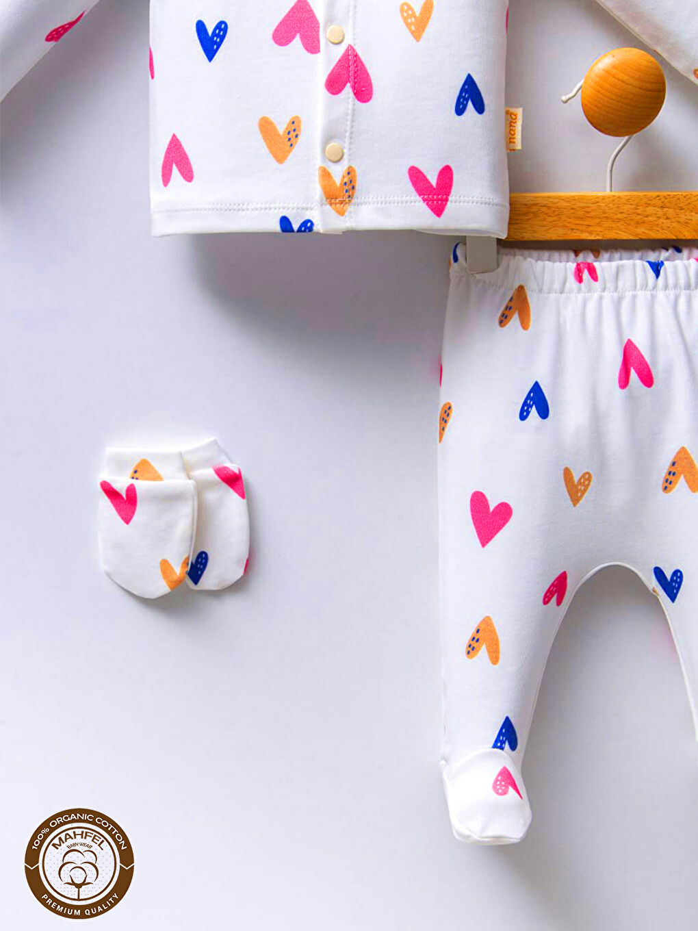 Ekru 5'li Renkli Kalp Desenli Bebek Hastane Çıkış Seti-1