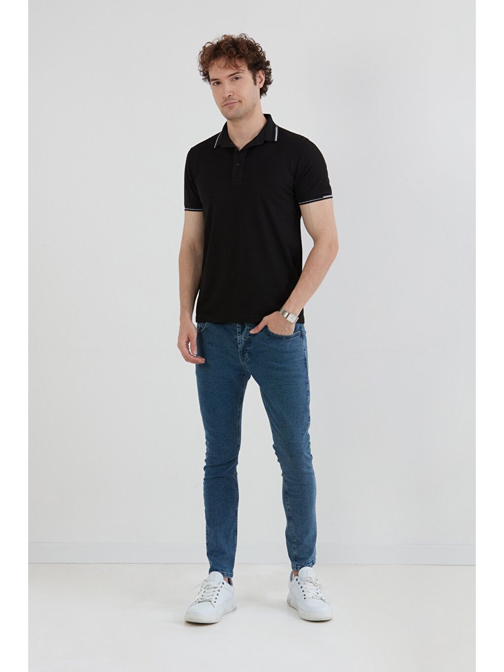 Siyah Basic Yarım Düğmeli Polo Yaka Slim Fit Tişört-1