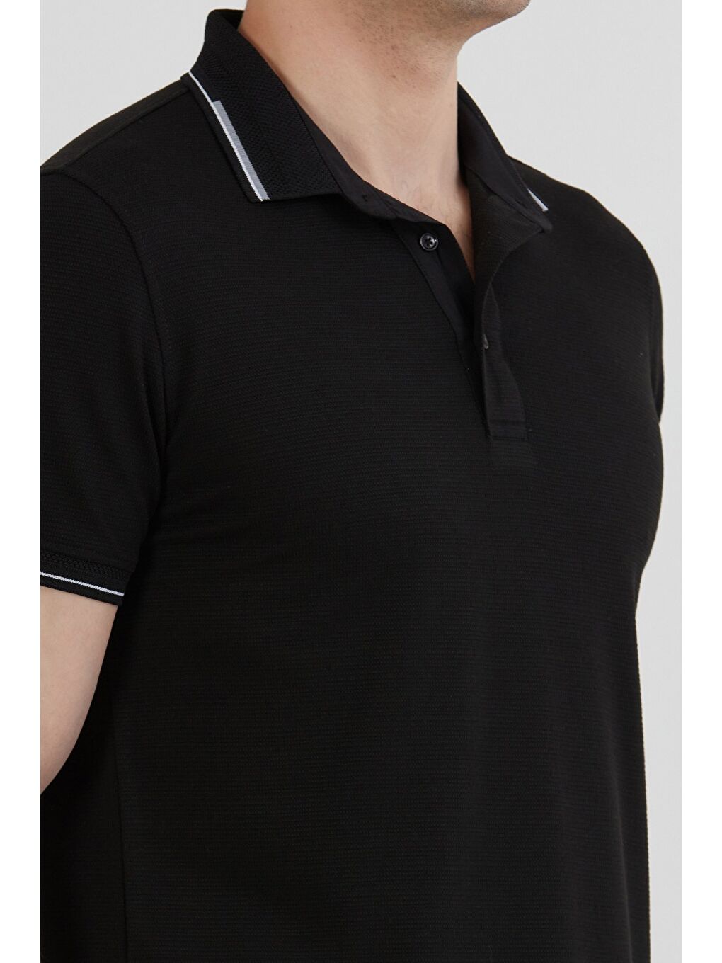 Siyah Basic Yarım Düğmeli Polo Yaka Slim Fit Tişört-4