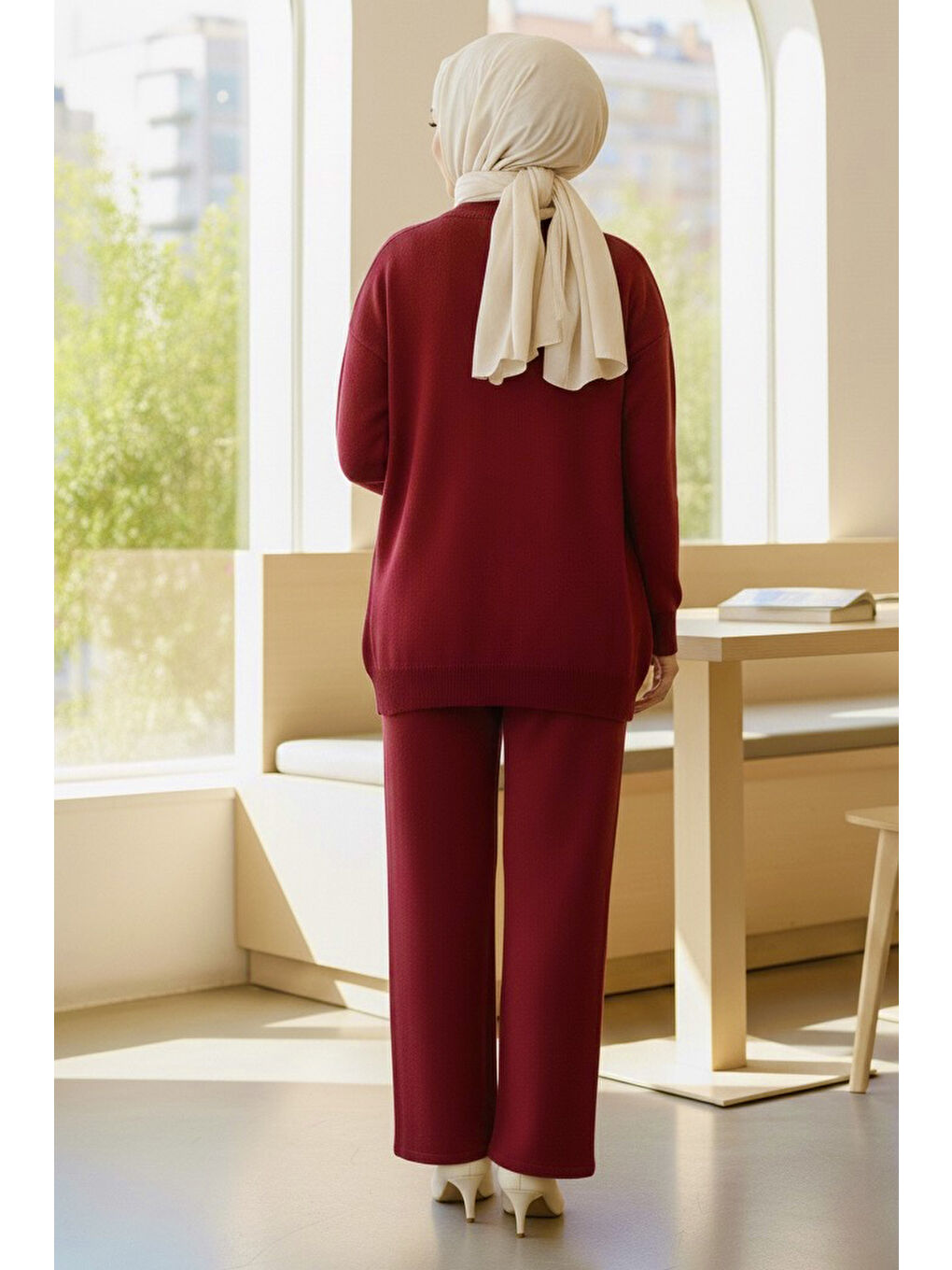 Fiyonklu Nakışlı İkili Triko Takım Bordo - 28032-BORDO-2