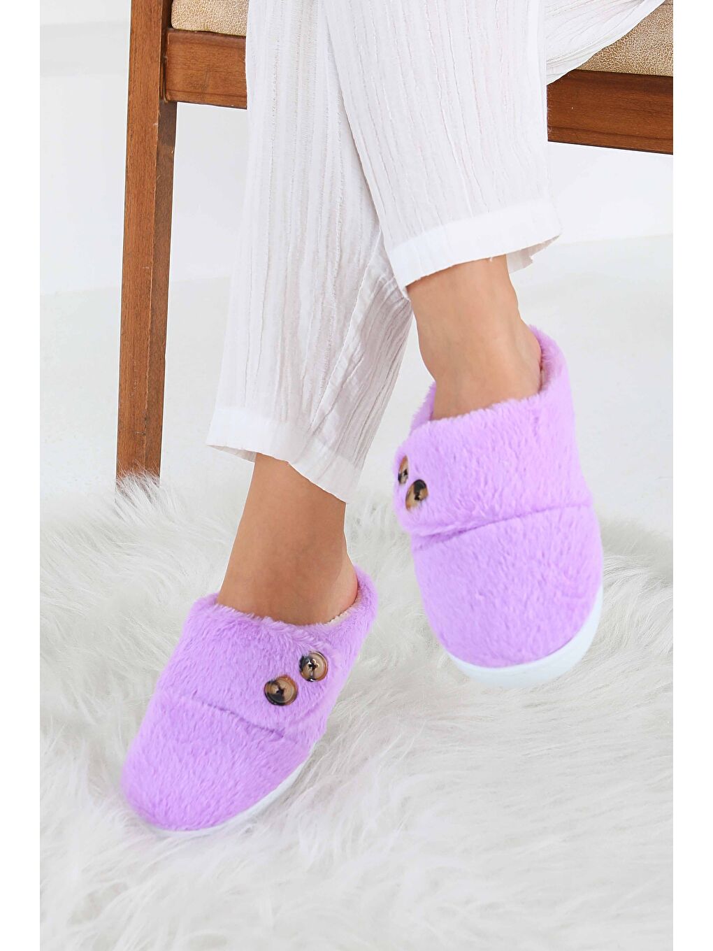 Kadın Lila Düğmeli Düz Ev Terliği - 27777-LILA-2