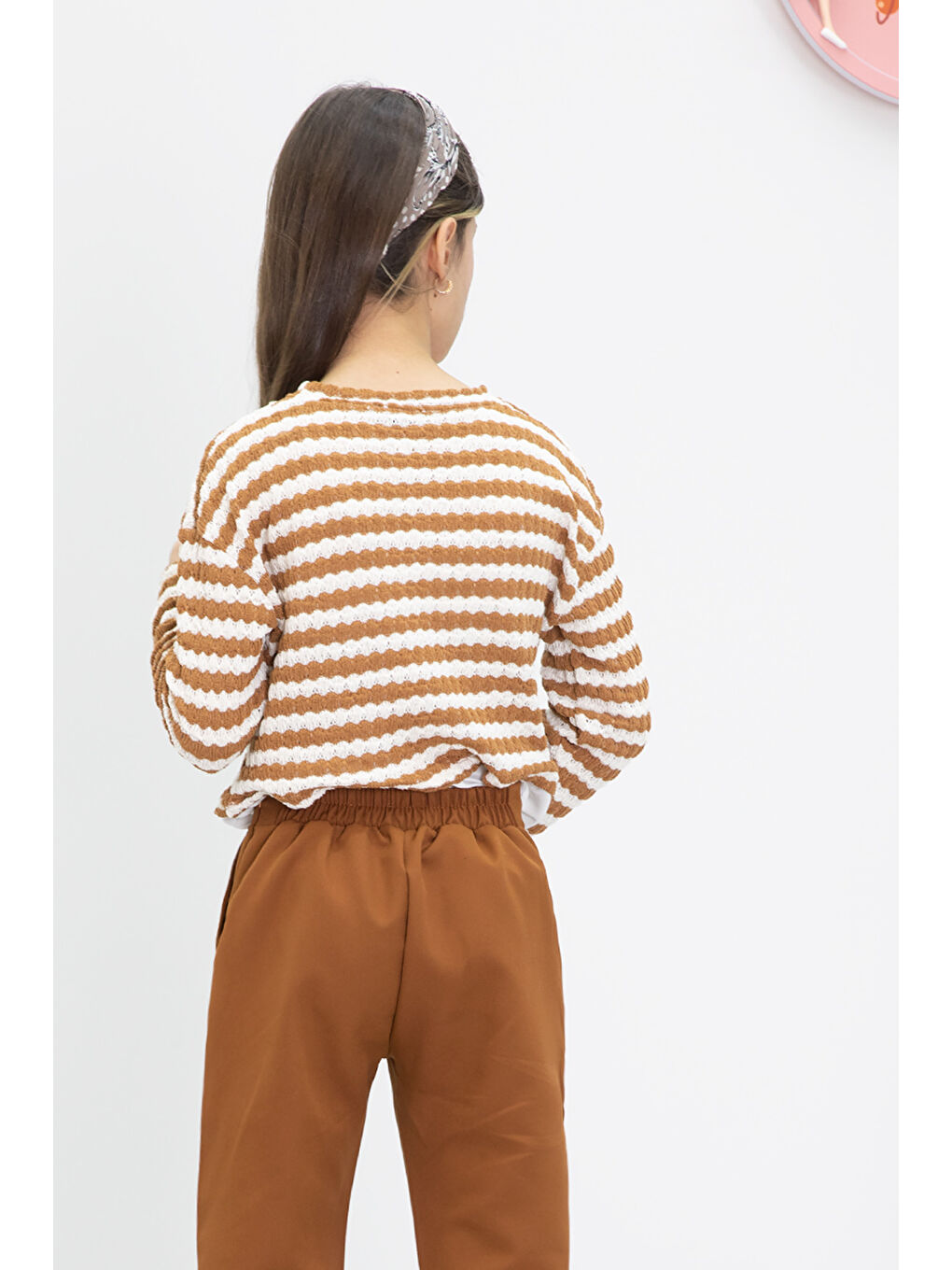 Kahverengi Taba Çizgili Bluzlu İspanyol Paça Pantolonlu Kız Çocuk 2li Takım 19983-4