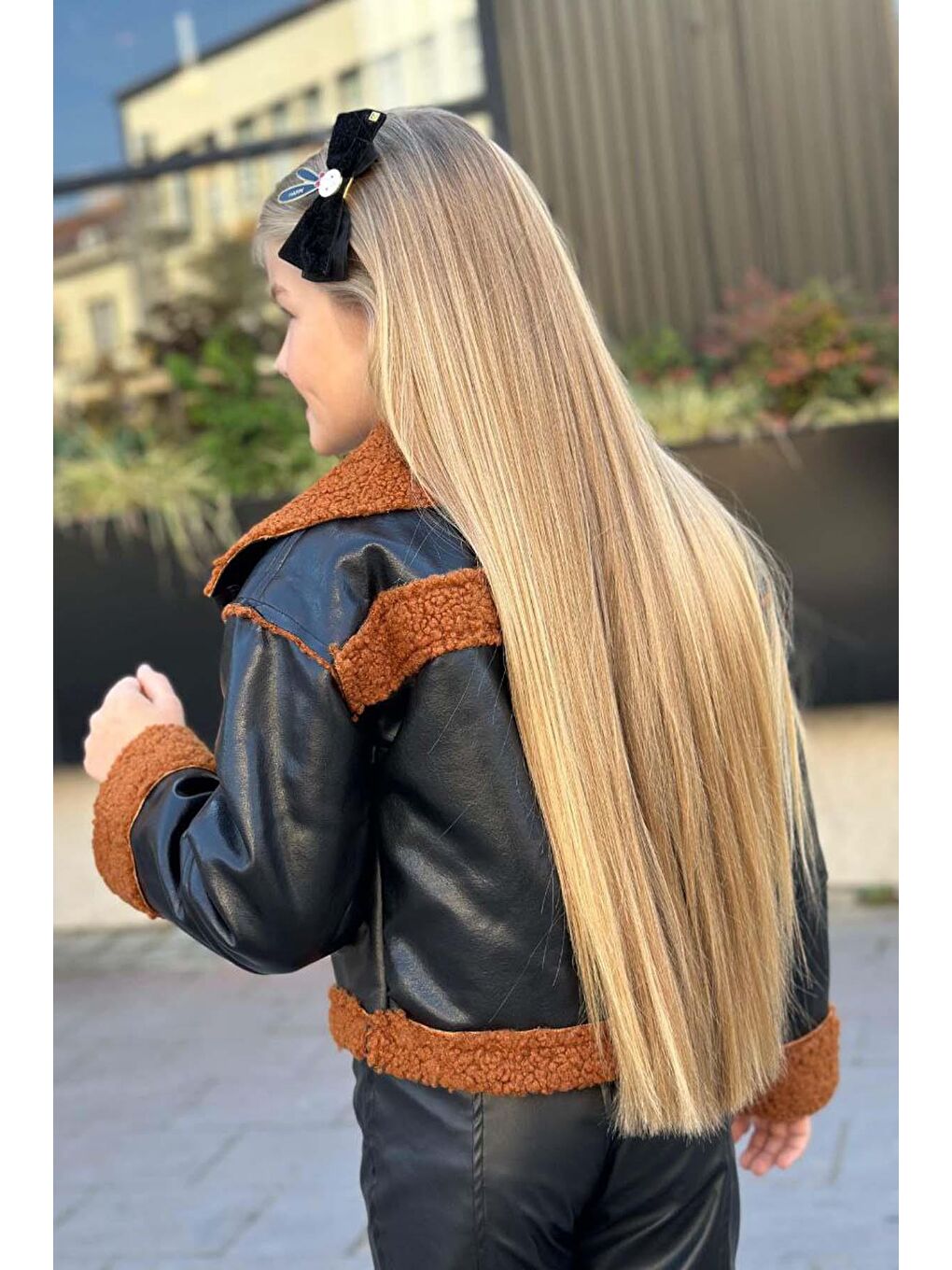 Kız Çocuk Kolları ve Yakası Pelüş Detaylı Siyah Ceket Dik Yaka Kazak Deri Alt Üst Takım-4