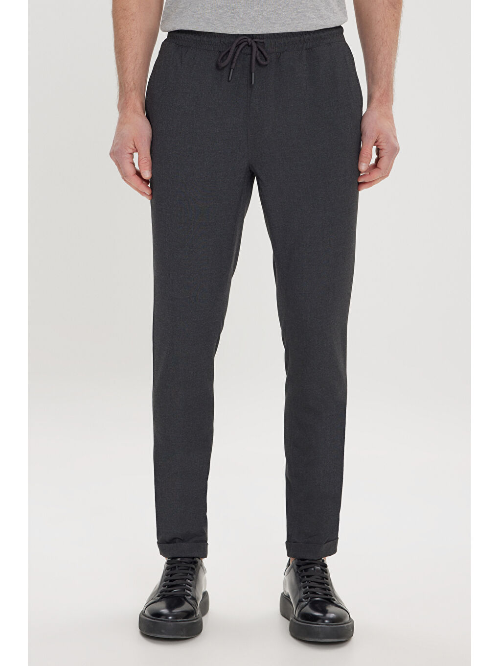 Erkek Antrasit Slim Fit Rahat Kesim Beli Bağlamalı Yan Cepli Jogger Pantolon-1