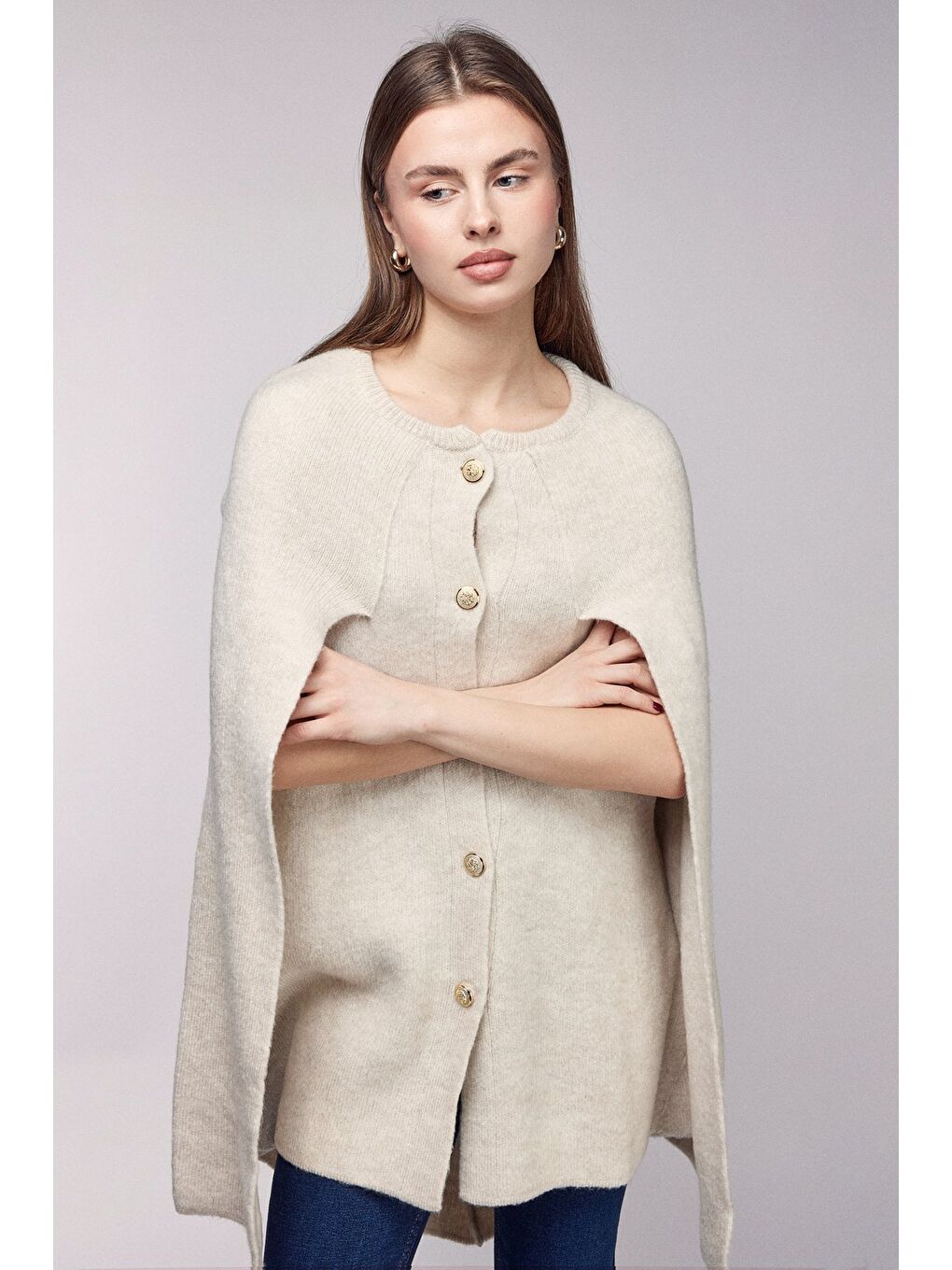 Bej Bisiklet Yaka Gold Düğmeli Panço-Pelerin