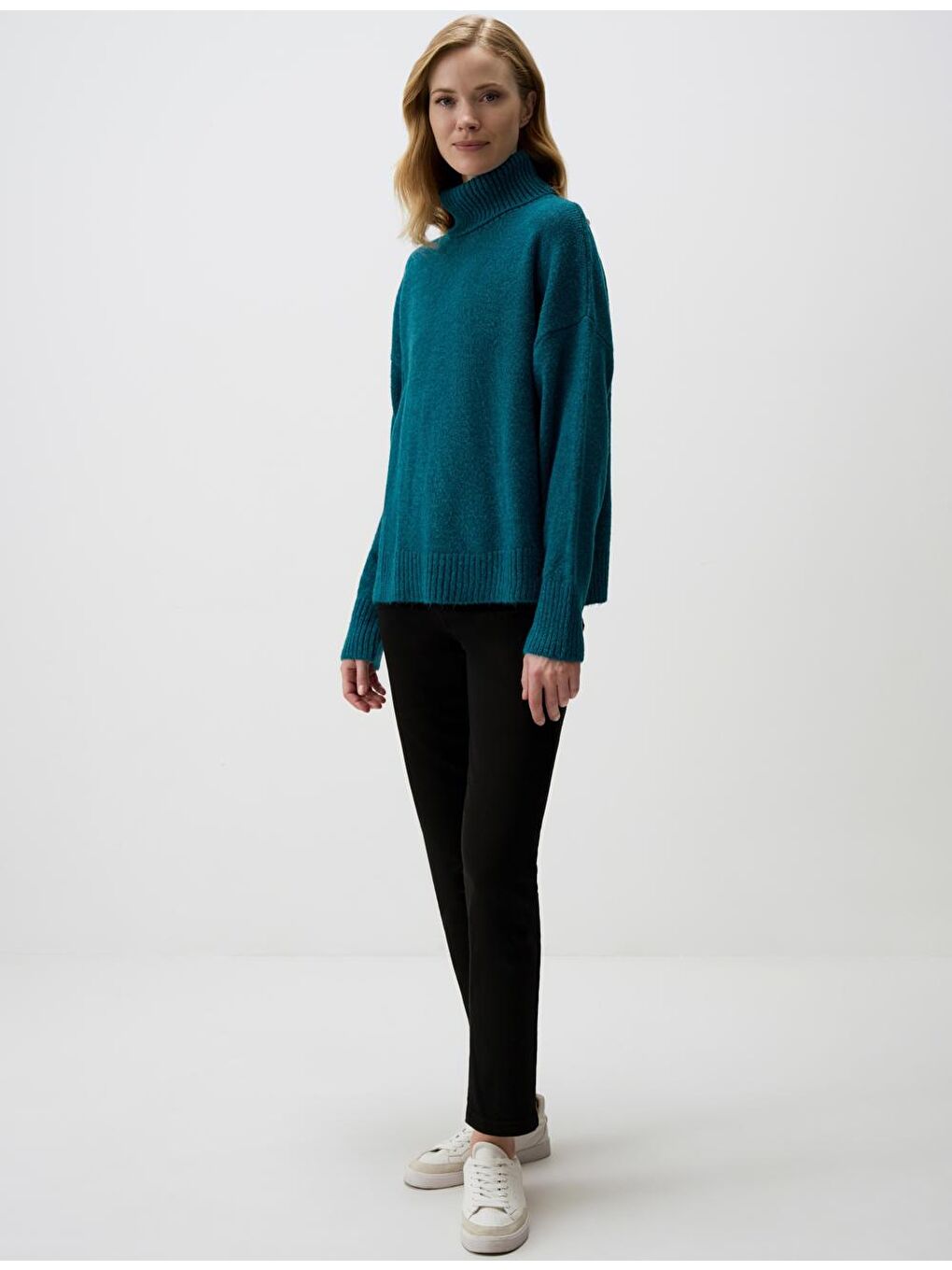 Turkuaz Balıkçı Yaka Düz Kesim Uzun Kollu Triko Kazak-1