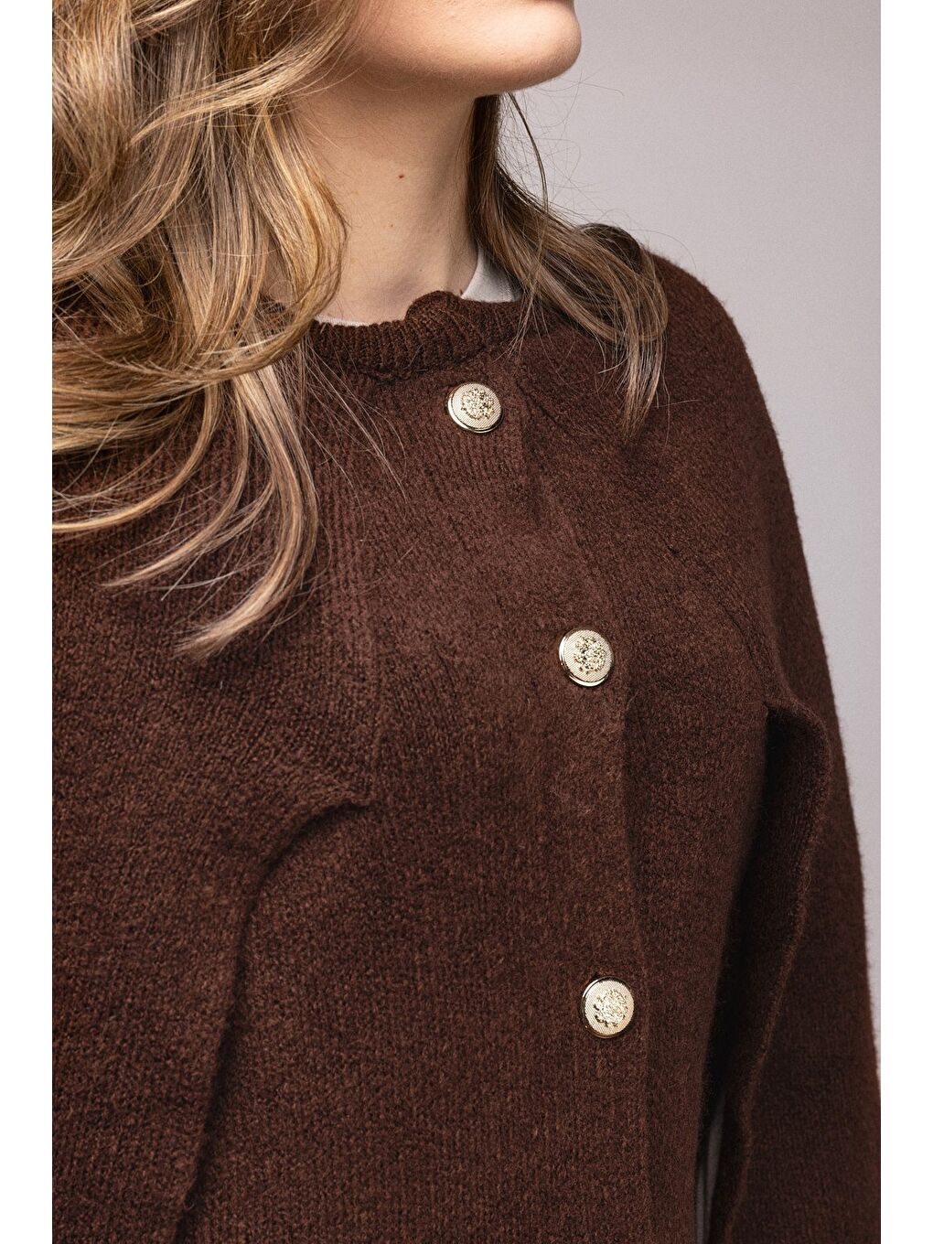 Kahverengi Bisiklet Yaka Gold Düğmeli Panço-Pelerin-3