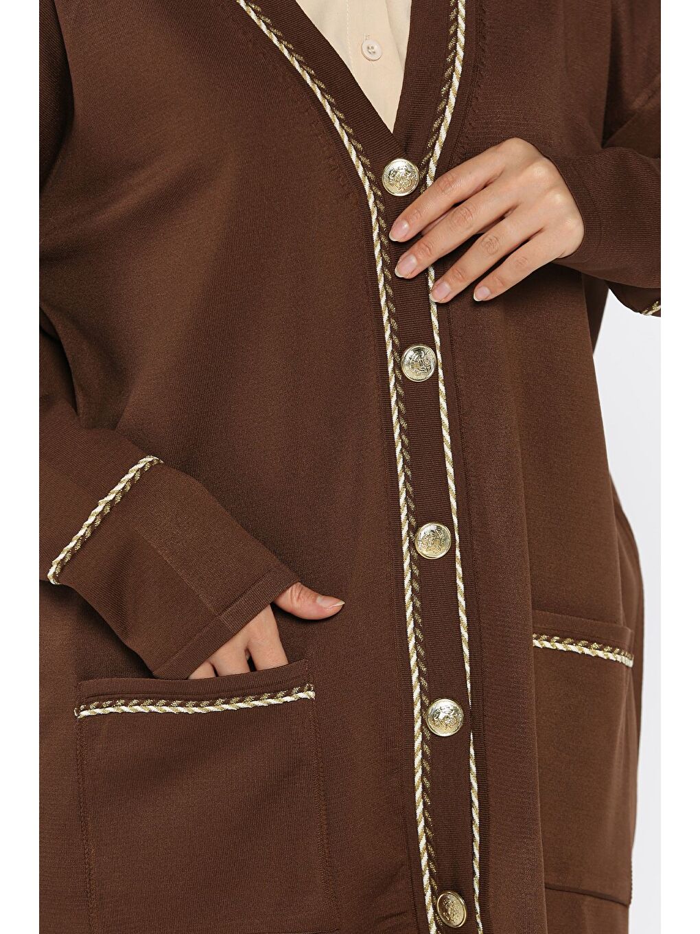 Kahverengi Cepli Düğme Detaylı Tesettür Triko Hırka-6