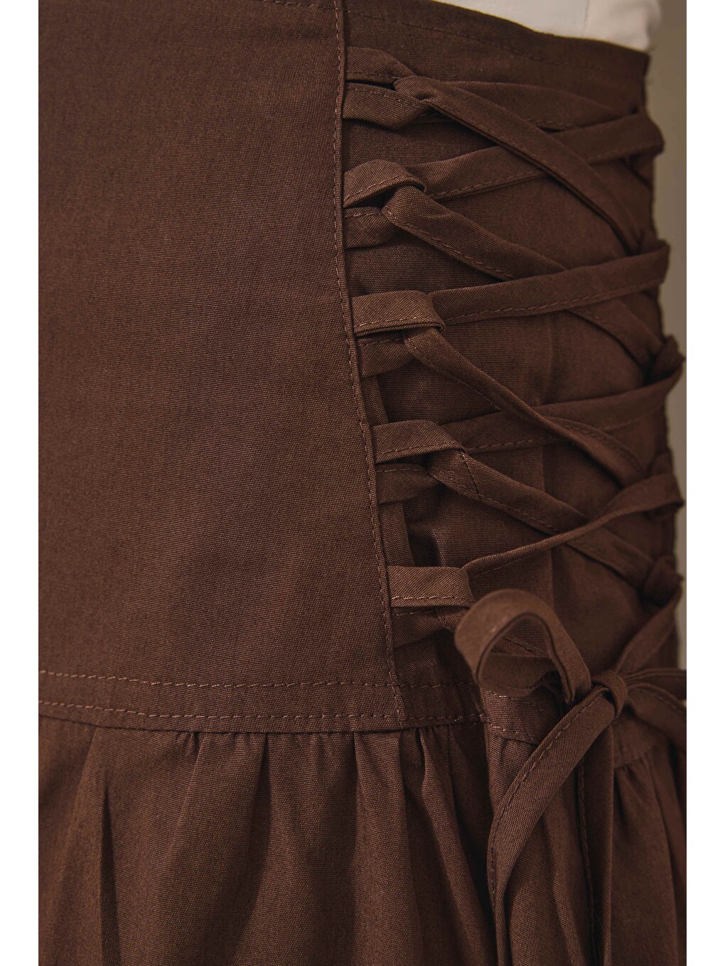 Kahverengi Bağlama Detaylı Poplin Etek Acı Kahve-3
