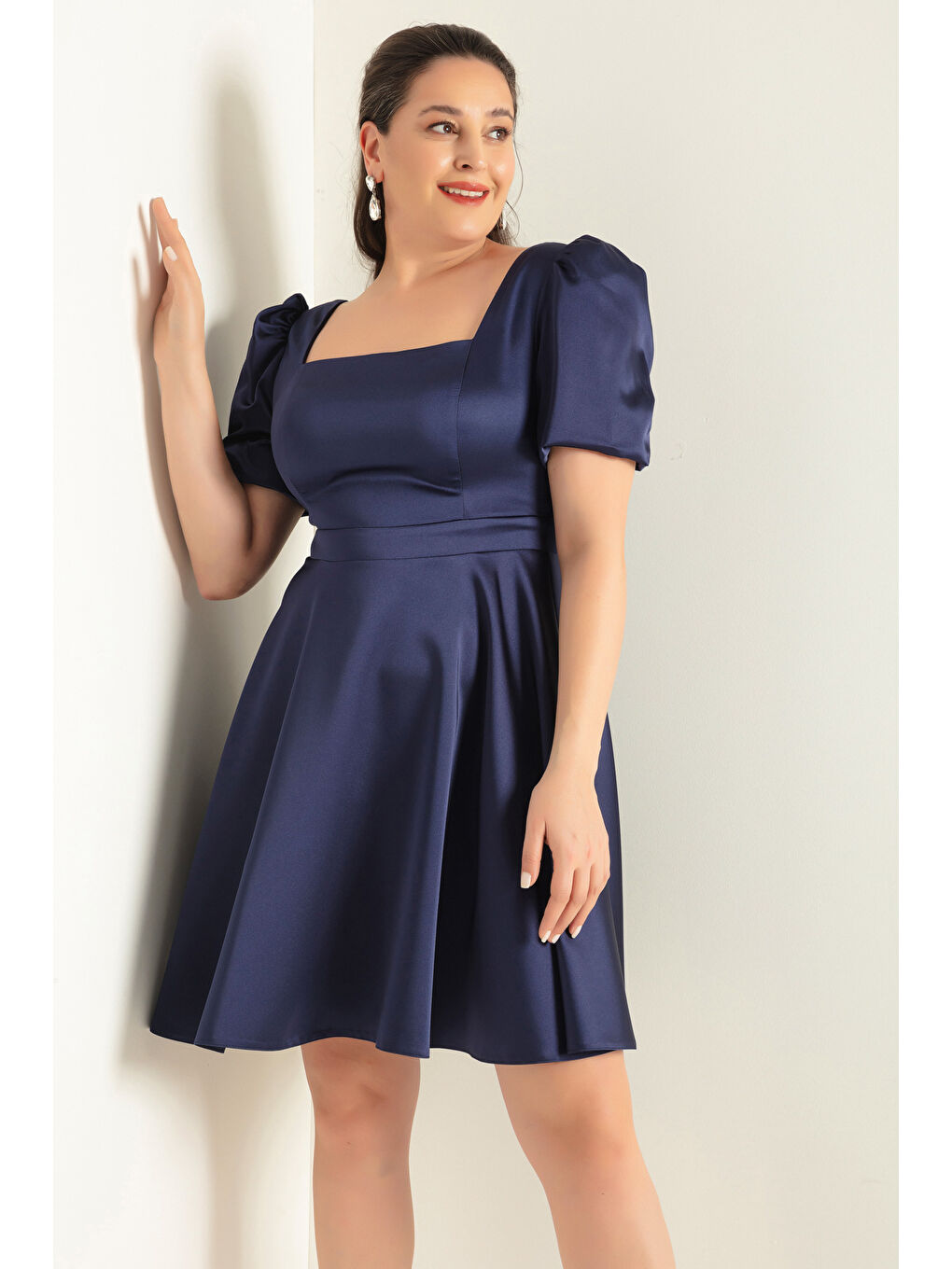 Kadın Lacivert Balon Kol Kloş Kesim Mini Büyük Beden Saten Abiye Elbise-2