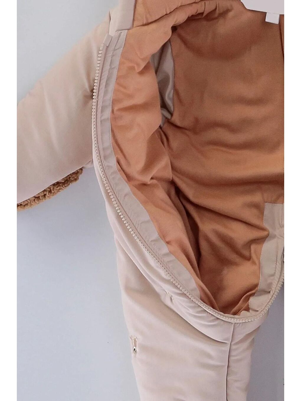 Karışık Erkek Bebek Ayıcık Desenli Kapüşonlu Eldivenli Patikli Kozmonot-Astronot Tulum-1