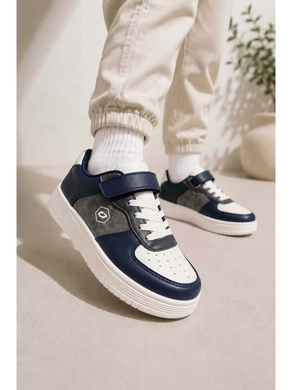 Lacivert Unisex Çocuk Cırt Cırtlı, Konforlu, Hafif, Modern Tasarım, Günlük Sneaker Spor Ayakkabı-2