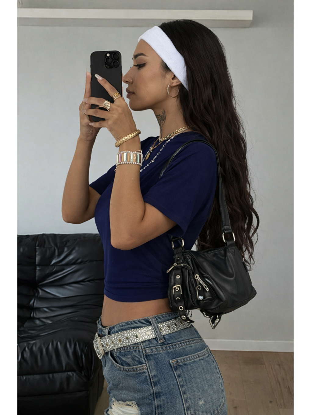 Kadın Lacivert Kısa Kollu Crop Tişört – Bisiklet Yaka, Slim Fit, Günlük & Basic T-Shirt-2