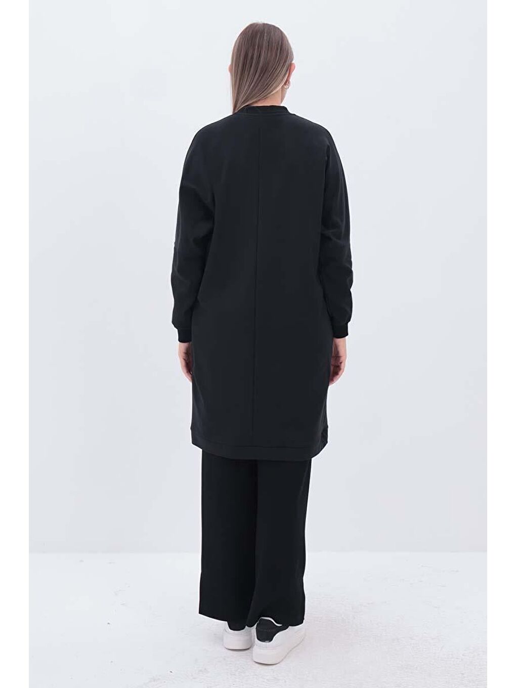 Siyah-Aksesuar Cepli Uzun Sweat-3