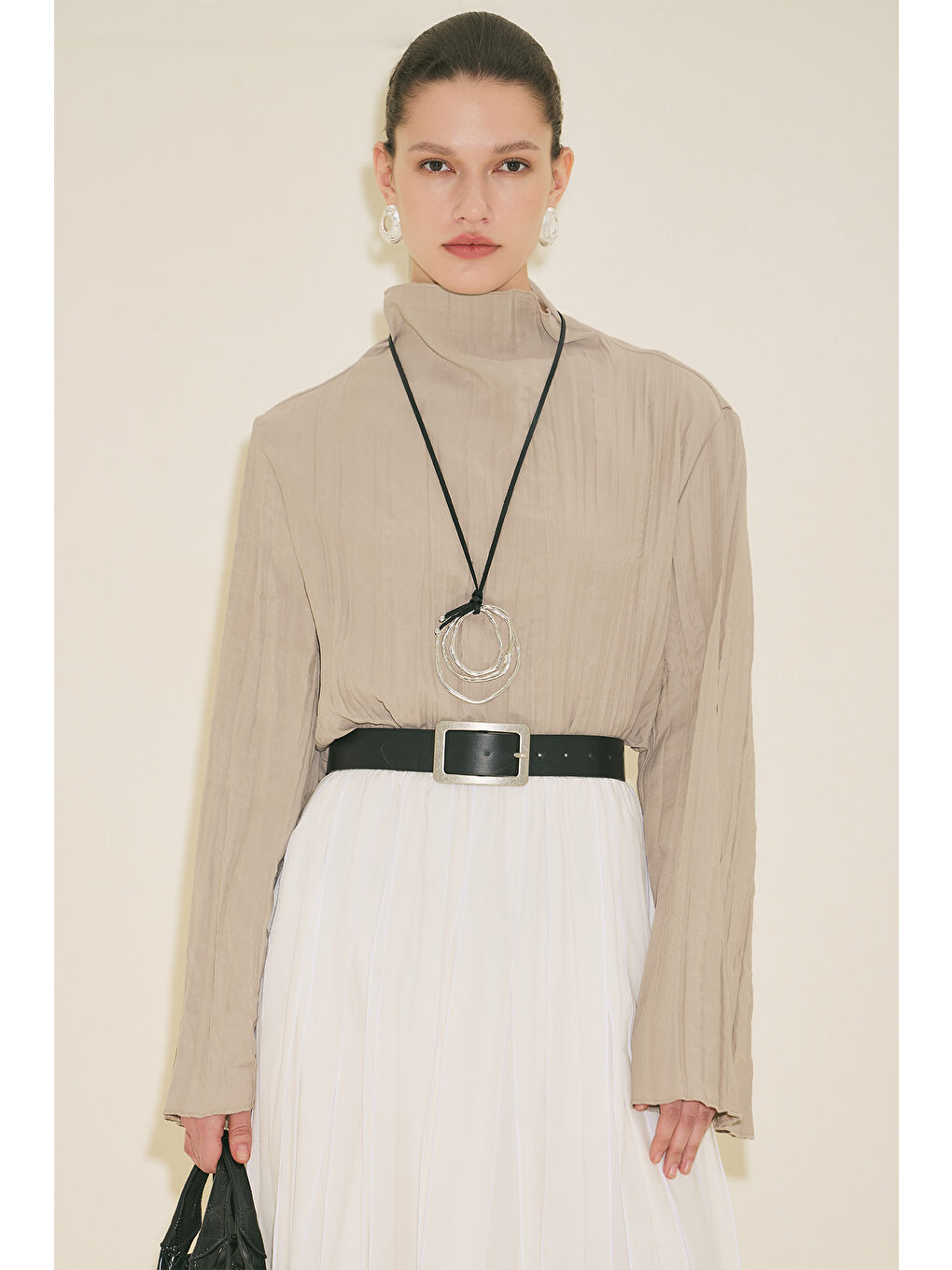 Bej Crush Kumaşlı Bluz Taş