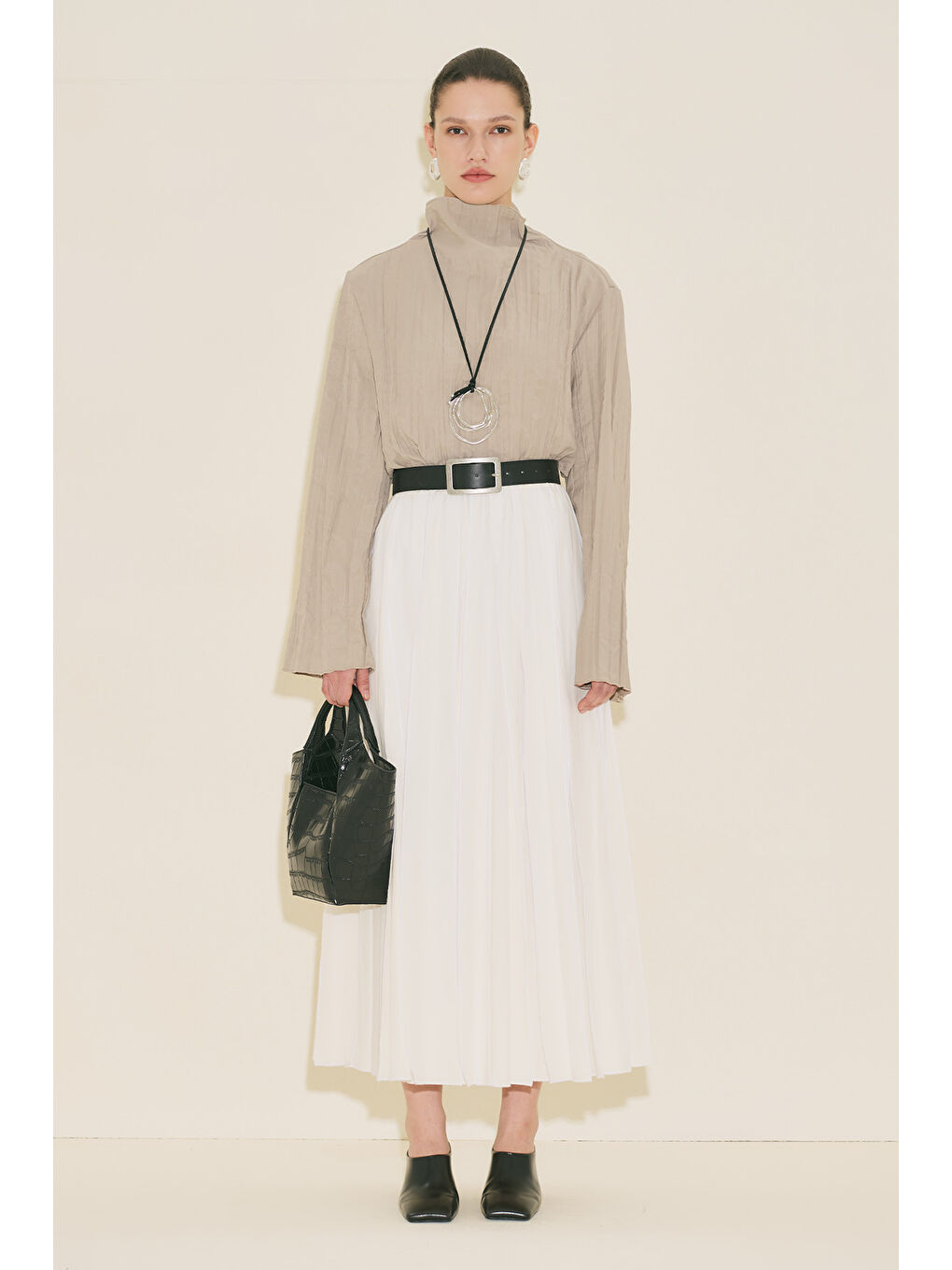 Bej Crush Kumaşlı Bluz Taş-1