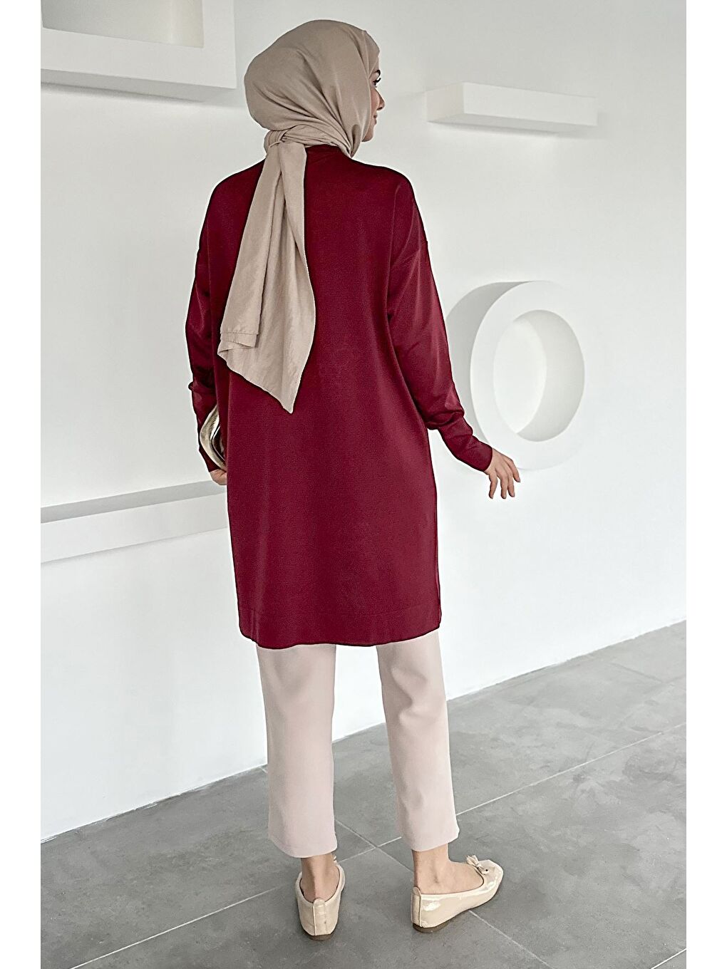 Bordo Gülseli Çiçek Fistolu Ön Düğmeli Tesettür Triko Hırka-7