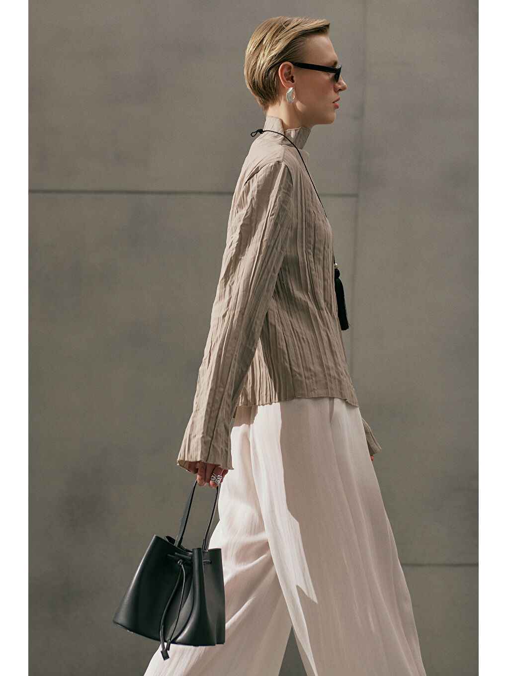 Bej Crush Kumaşlı Bluz Taş-9