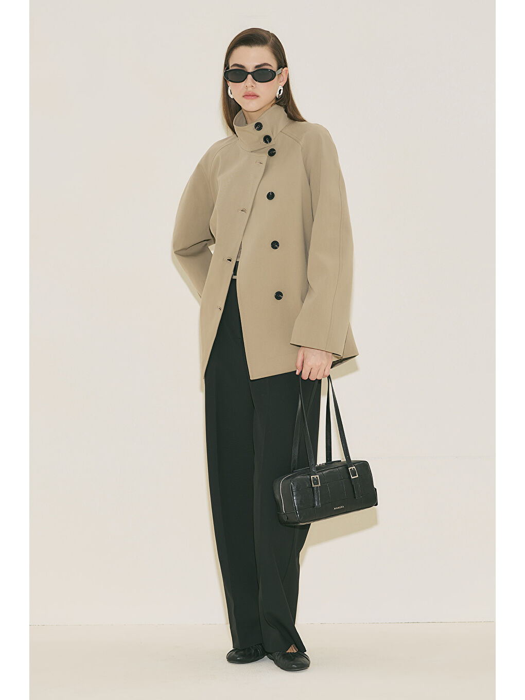 Bej Henna Yüksek Yaka Trençkot Kum-4