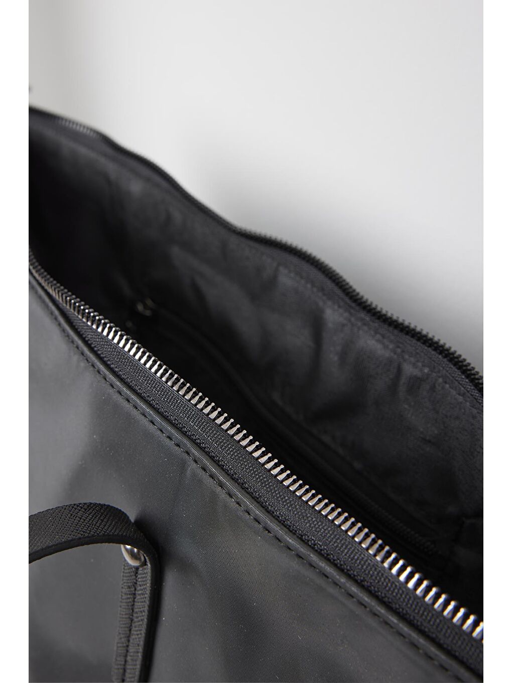 Kadın Siyah Büyük Tote Çanta 010168-2