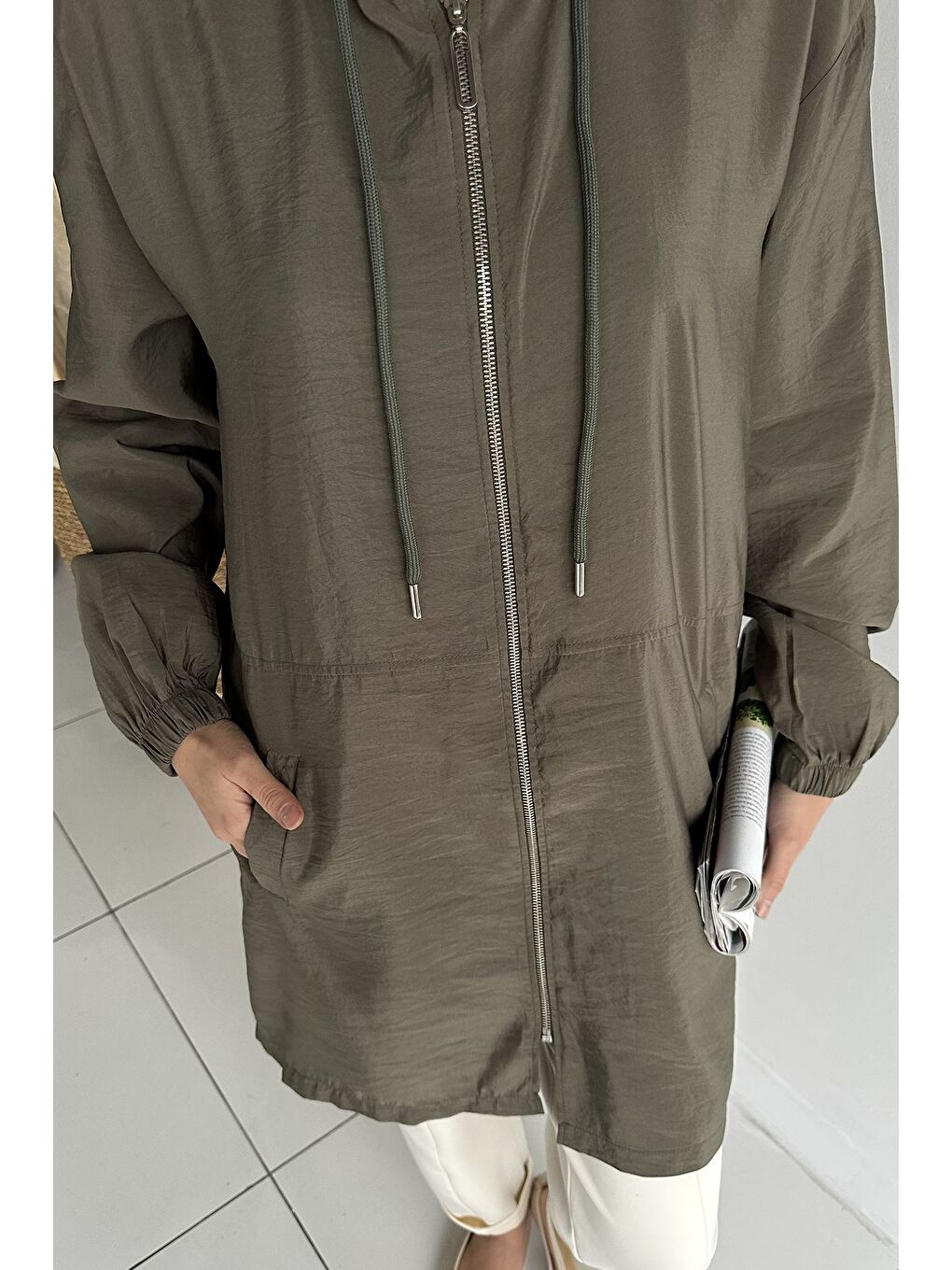 Haki Kapüşonlu Fermuarlı Mevsimlik Tesettür Kap-5