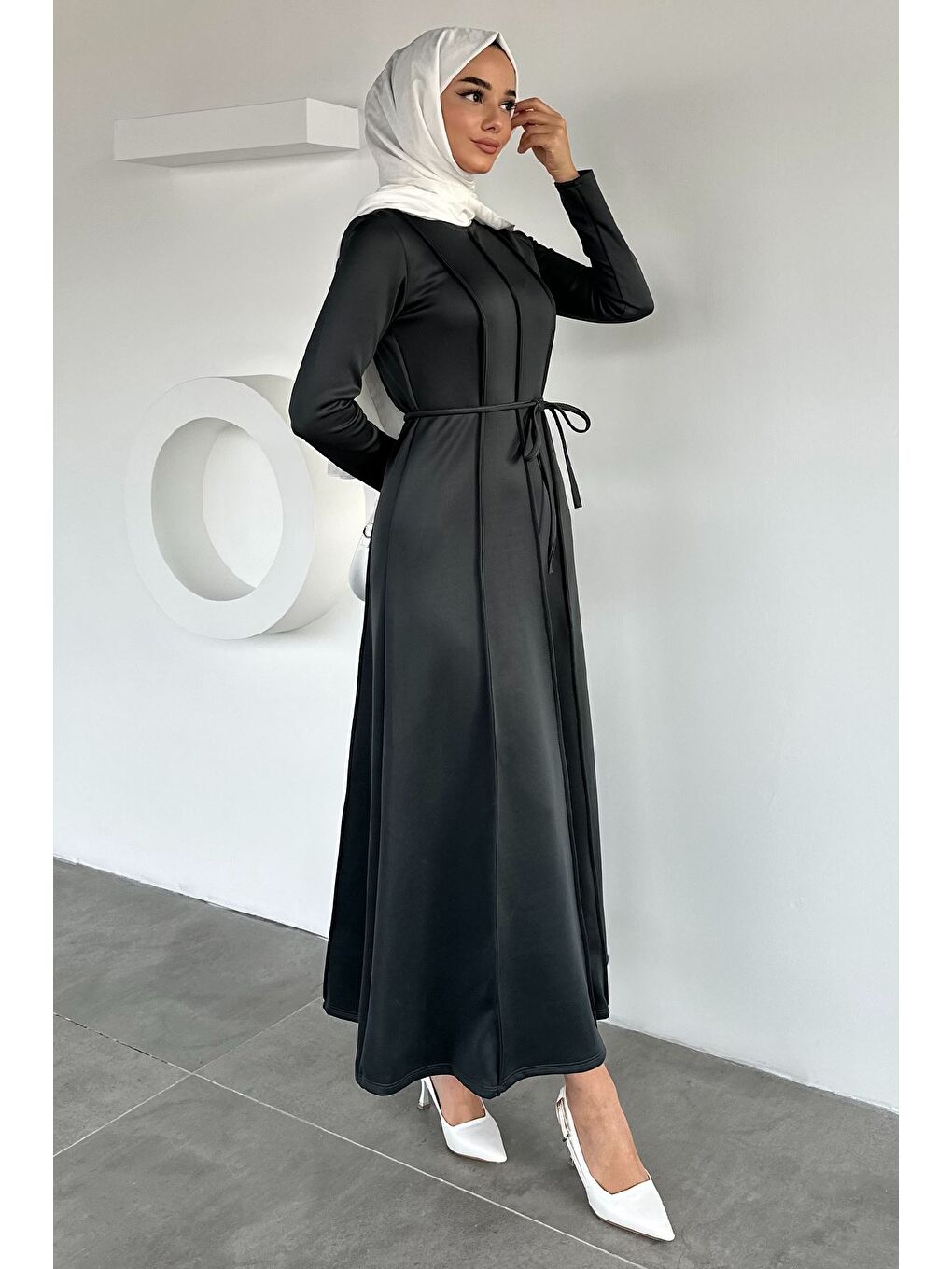 Gri Bel Bağcıklı Tesettür Dalgıç Elbise