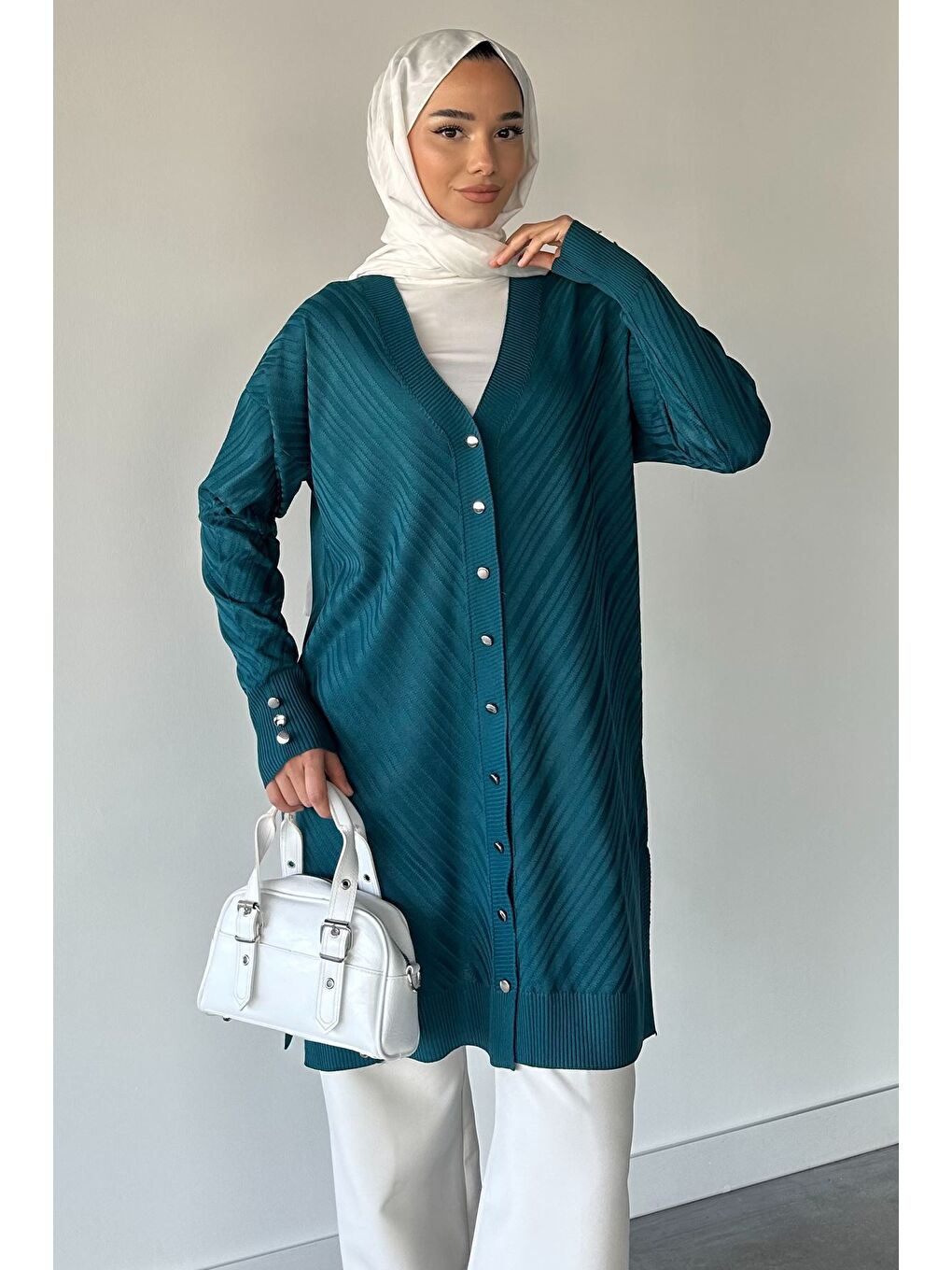 Petrol Desenli Ön Düğmeli Tesettür Triko Hırka (m-l-xl Uyumludur)-3