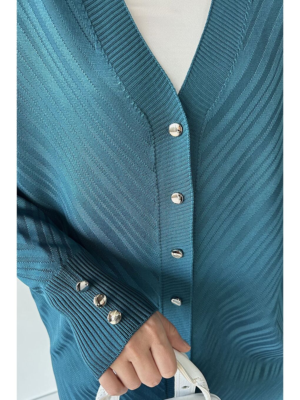 Petrol Desenli Ön Düğmeli Tesettür Triko Hırka (m-l-xl Uyumludur)-5