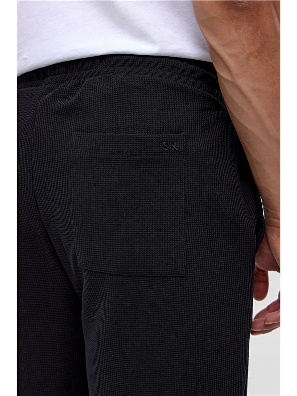 Siyah Regular Armürlü Örme Şort-5