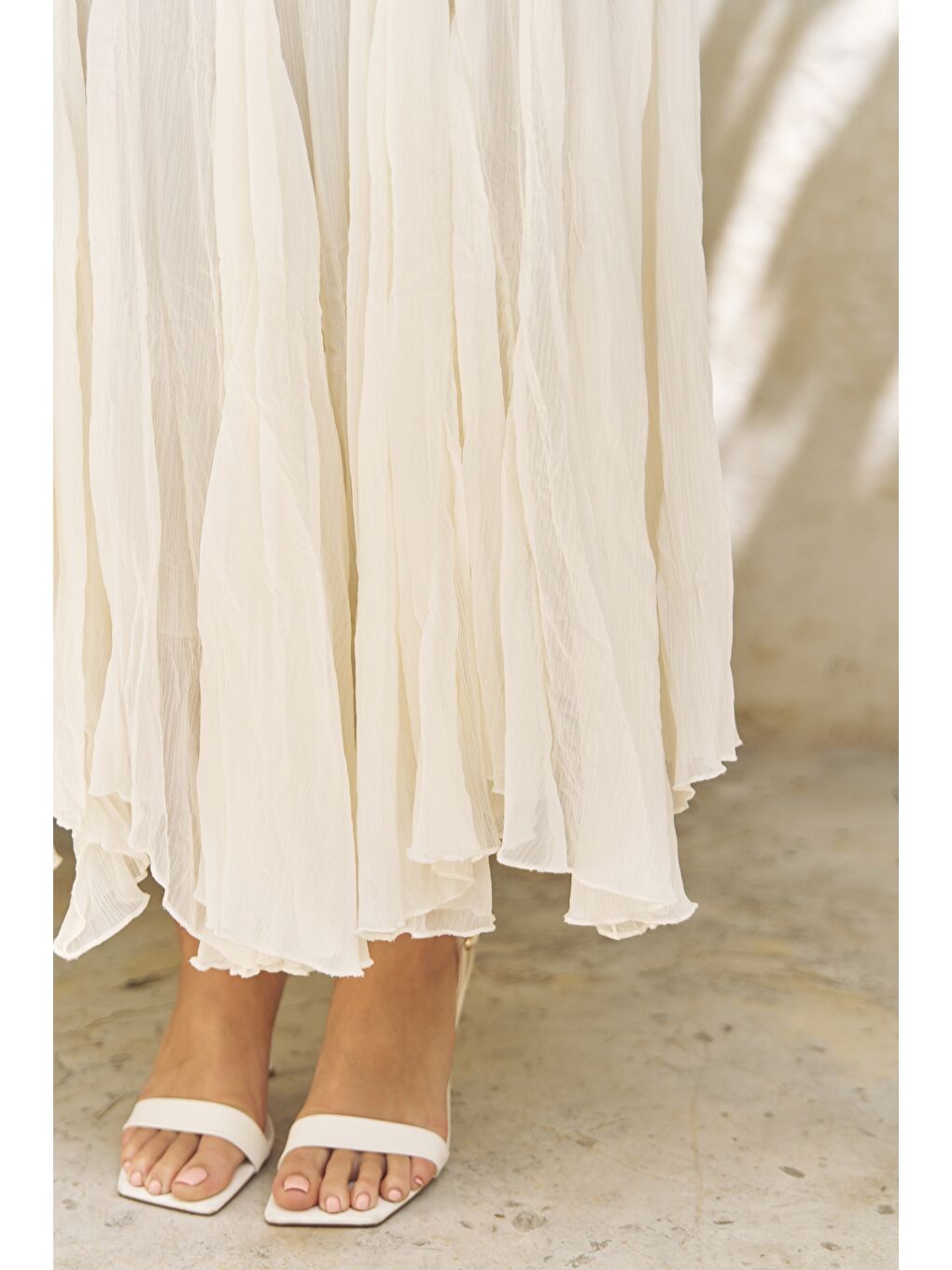 Assa Pileli Ekru Etek-3