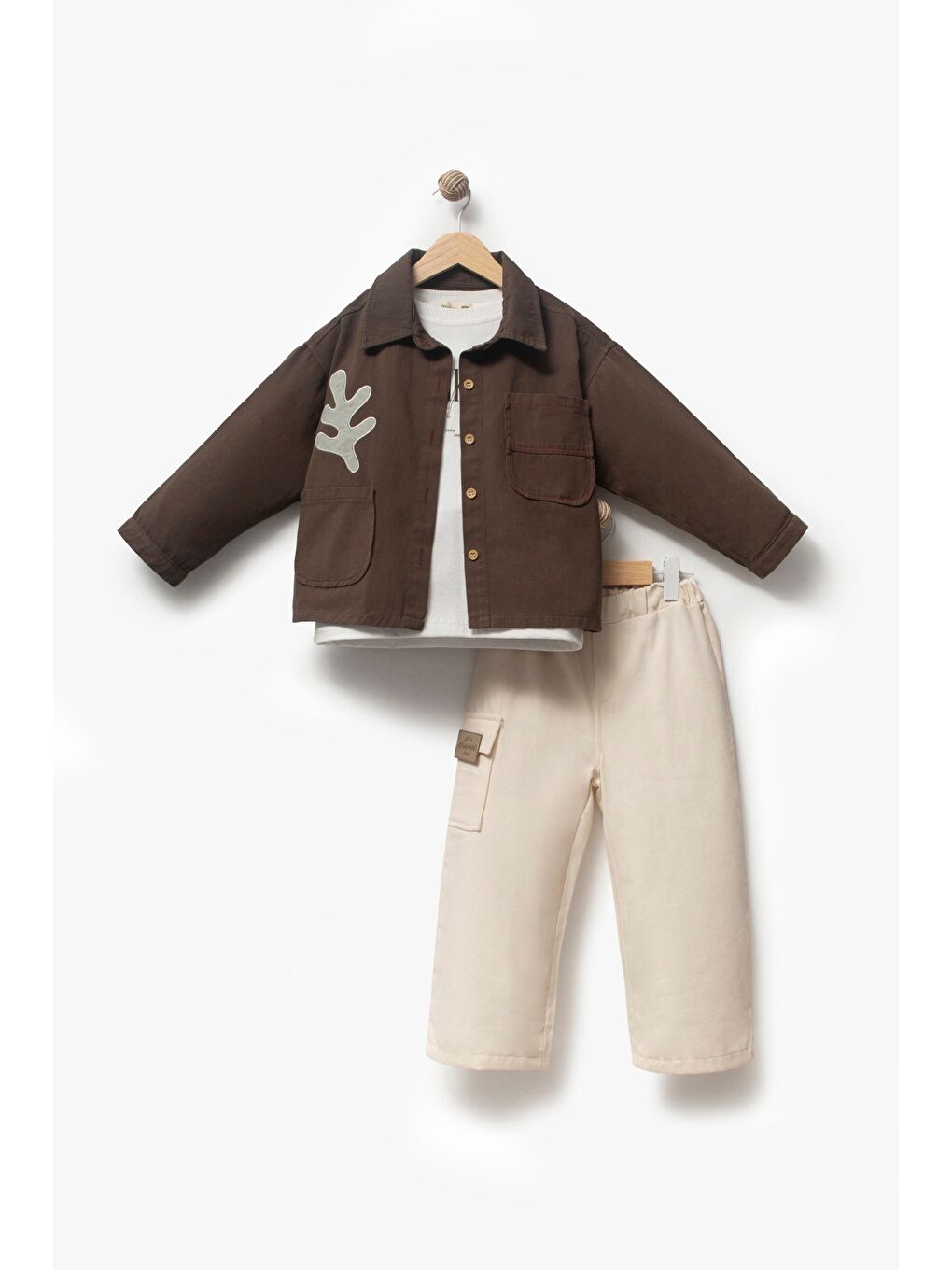Kahverengi Bayramlık Nakış Detaylı Ceketli 3'lü Erkek Çocuk Takımı 9095
