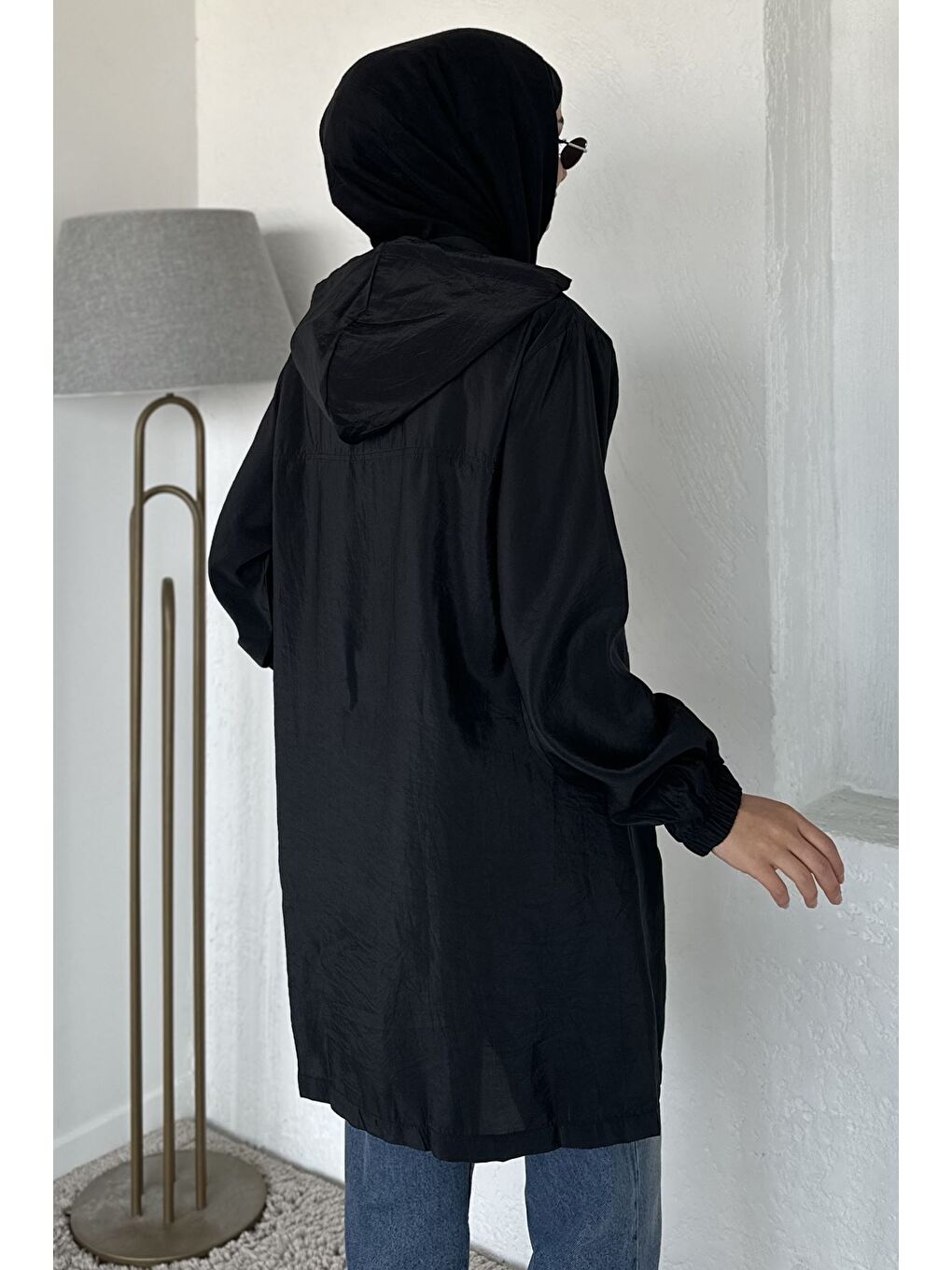Siyah Kapüşonlu Fermuarlı Mevsimlik Tesettür Kap-6
